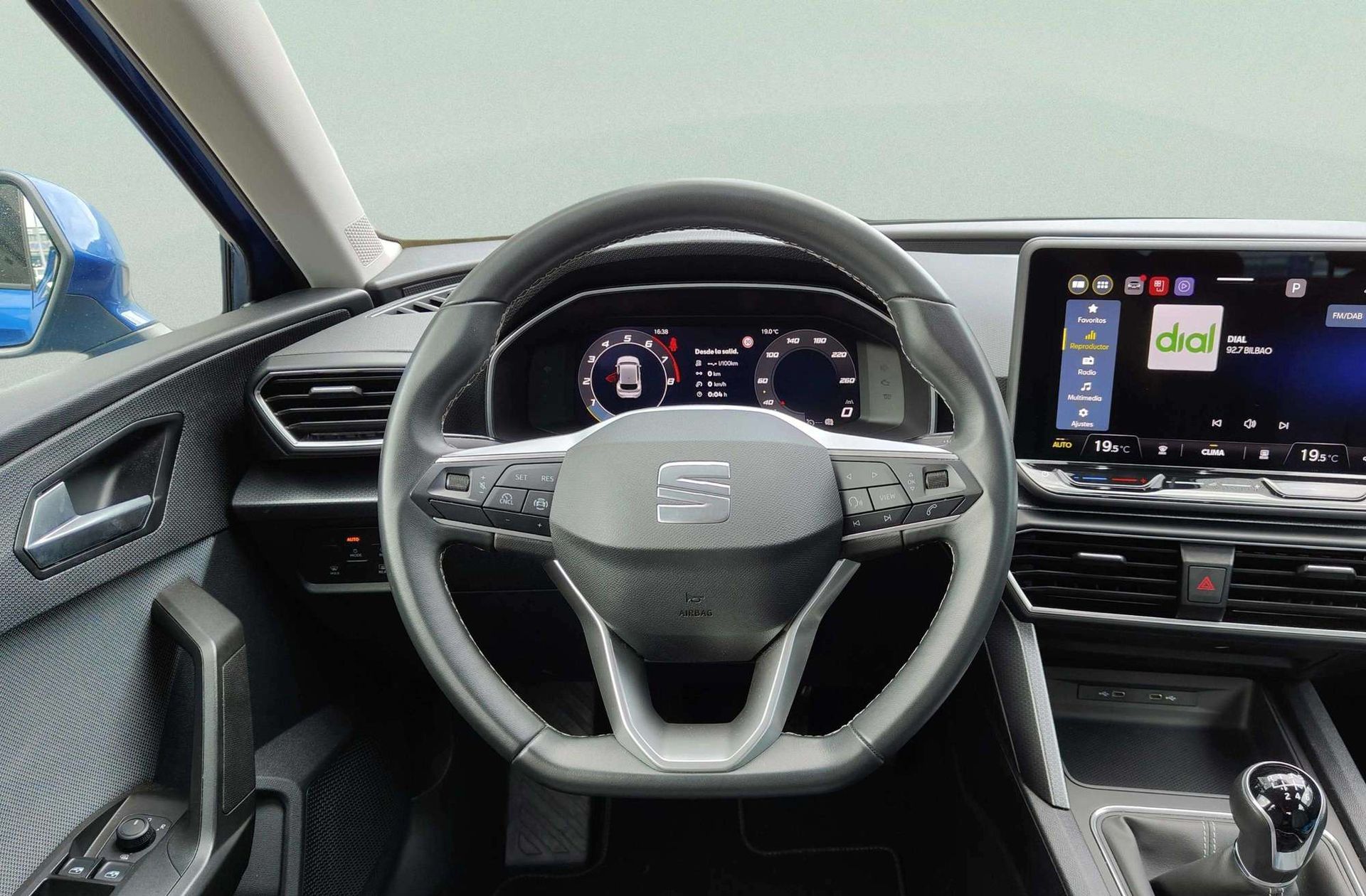 SEAT León 1.5 TSI Style 25 Aniversario - foto 24