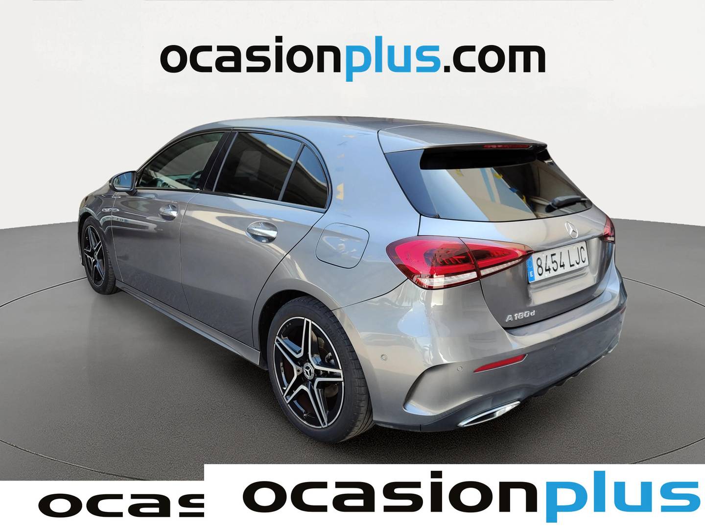 Foto trasera Mercedes Clase A Mercedes Clase A 180 d (116 CV) Pack AMG derecha