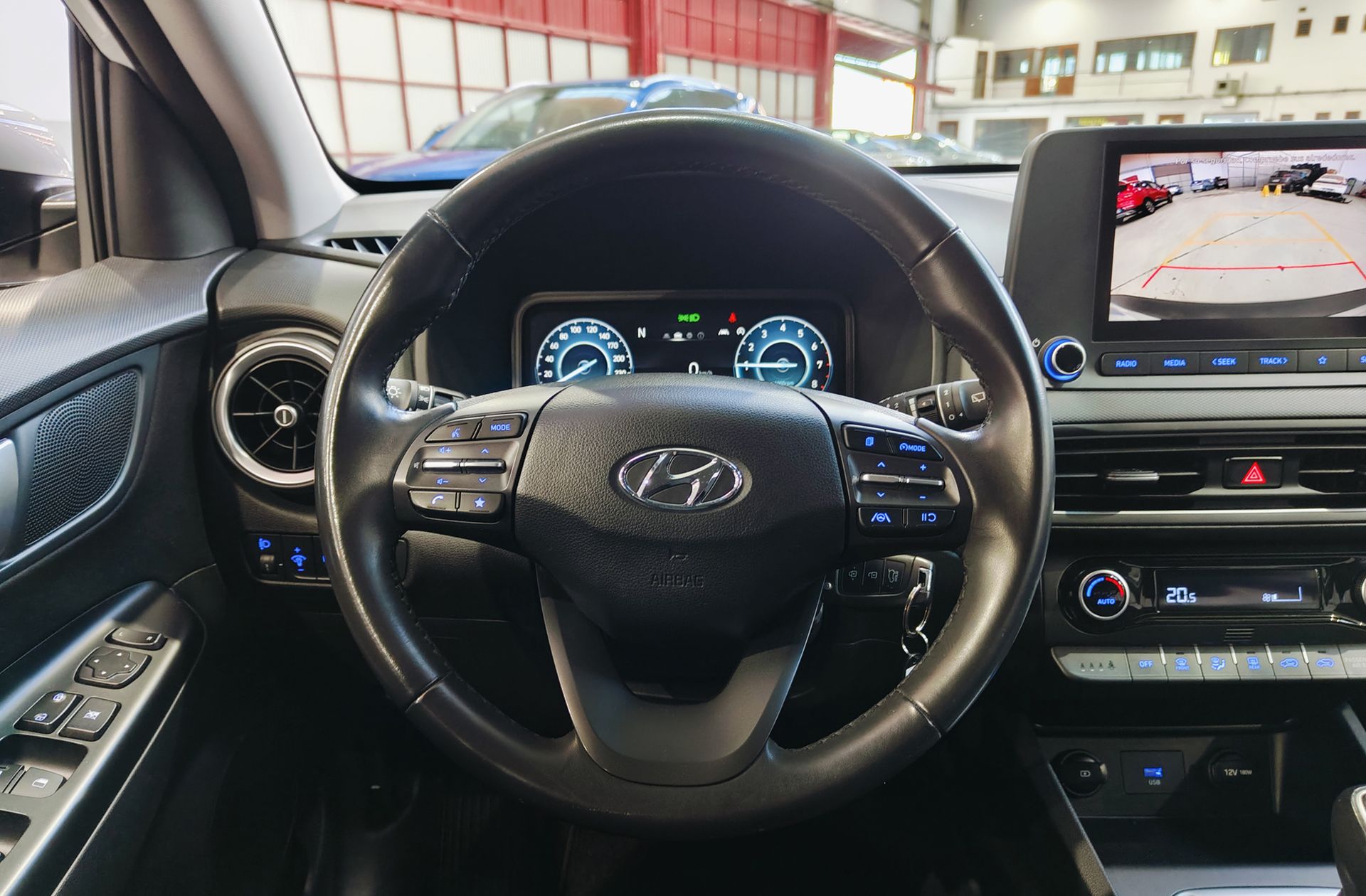 Hyundai Kona 1.0 T-GDi 48V Maxx 4x2 - foto 22