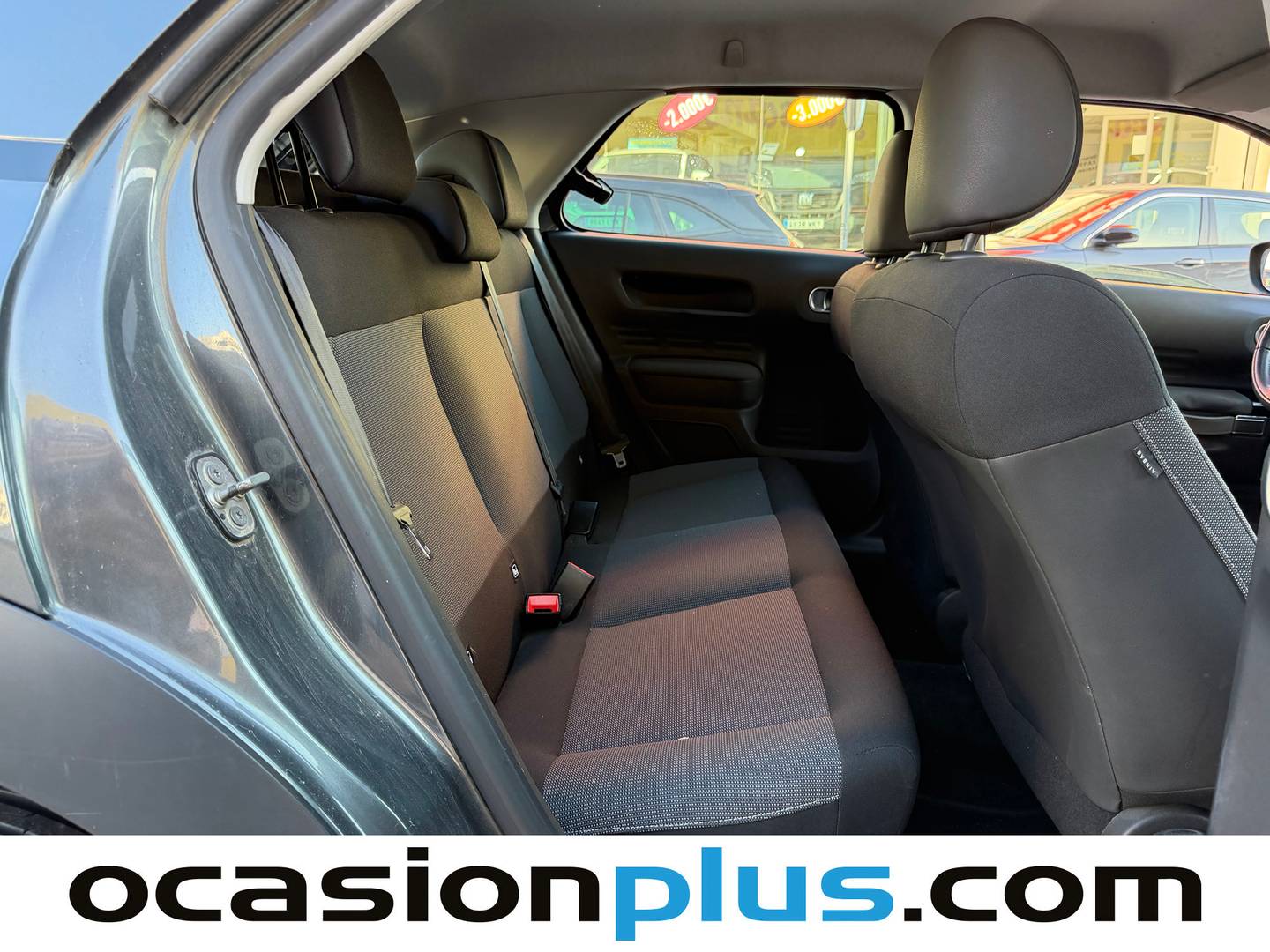 Foto Citroën C4 Cactus Citroen C4 Cactus 1.2 PureTech Feel Fine (82 CV)