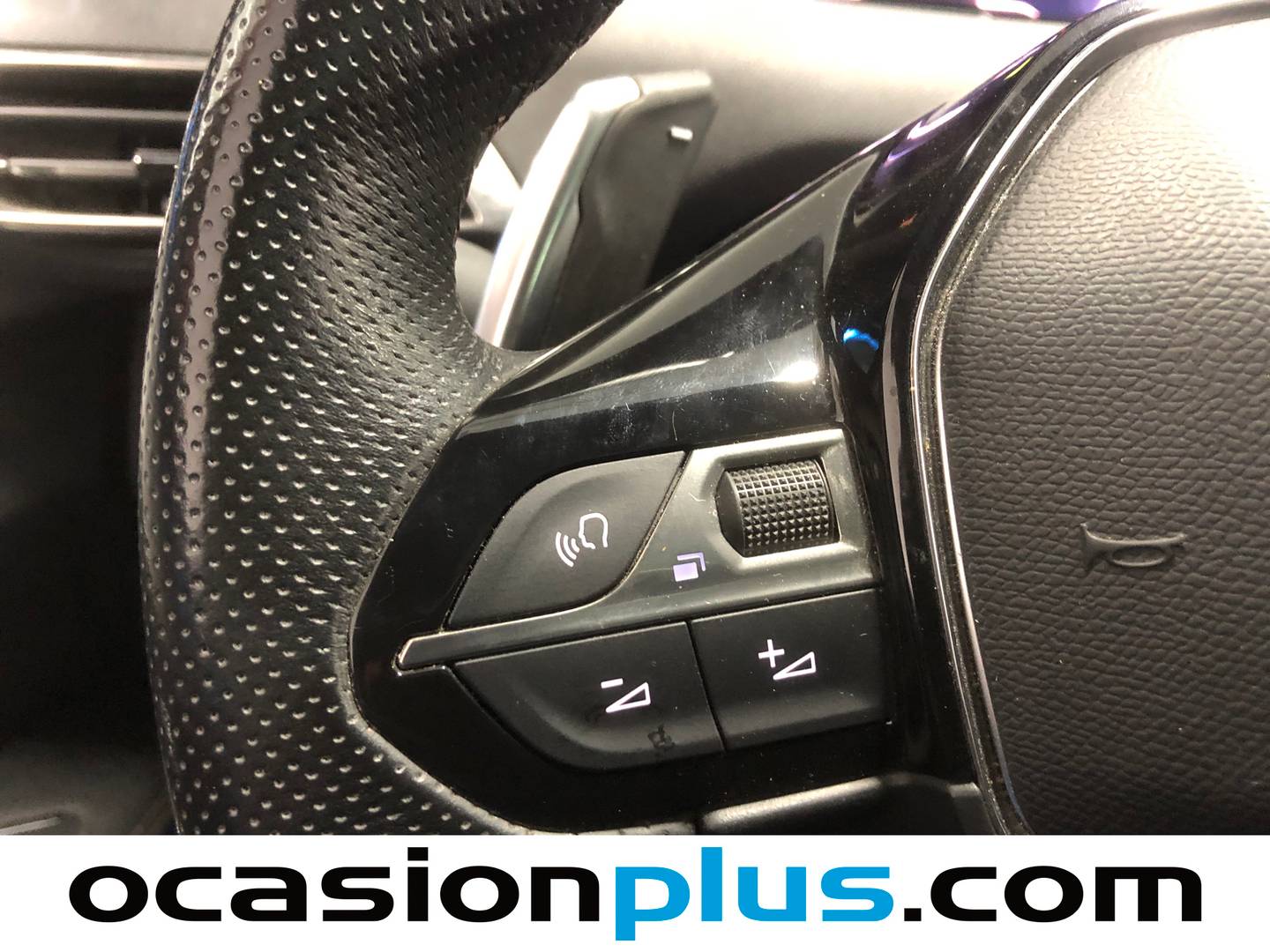 Foto Peugeot 3008 Peugeot 3008 PureTech 130 S&S GT EAT8 (130 CV)