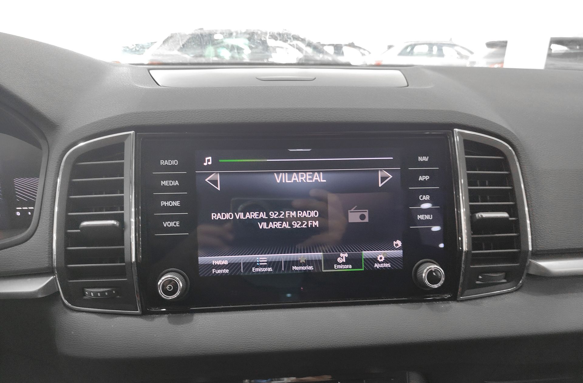 Škoda Karoq 2.0 TDI Selection - foto 30