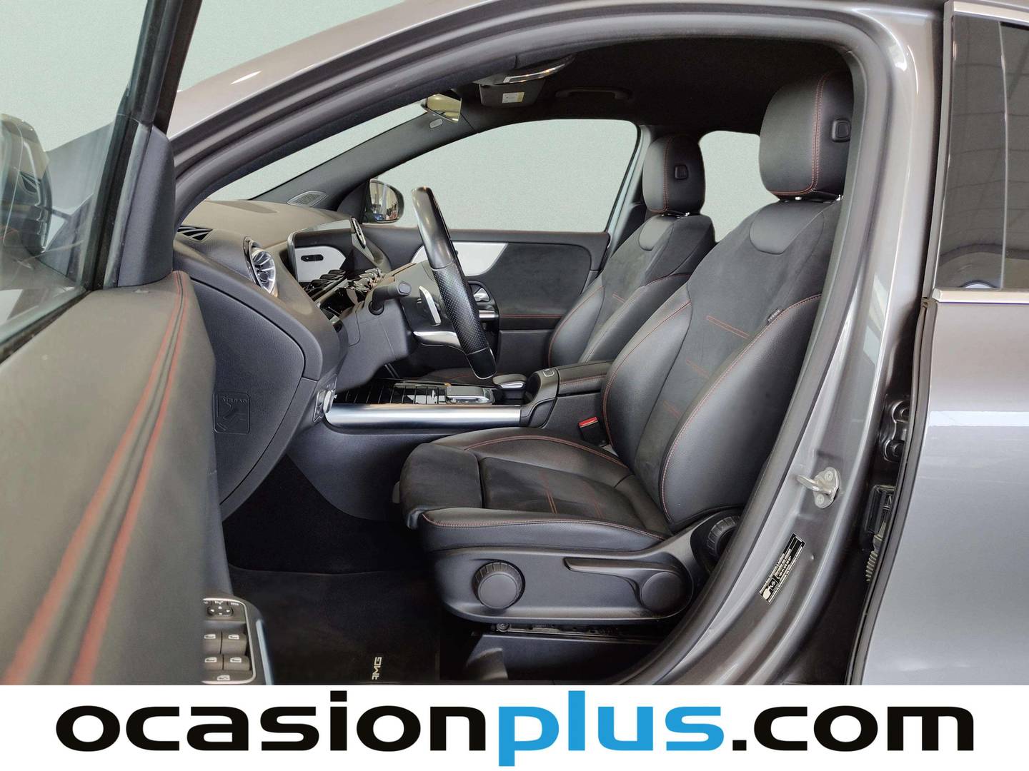 Foto asientos delanteros Mercedes GLA Mercedes GLA 200 (163 CV) Pack AMG