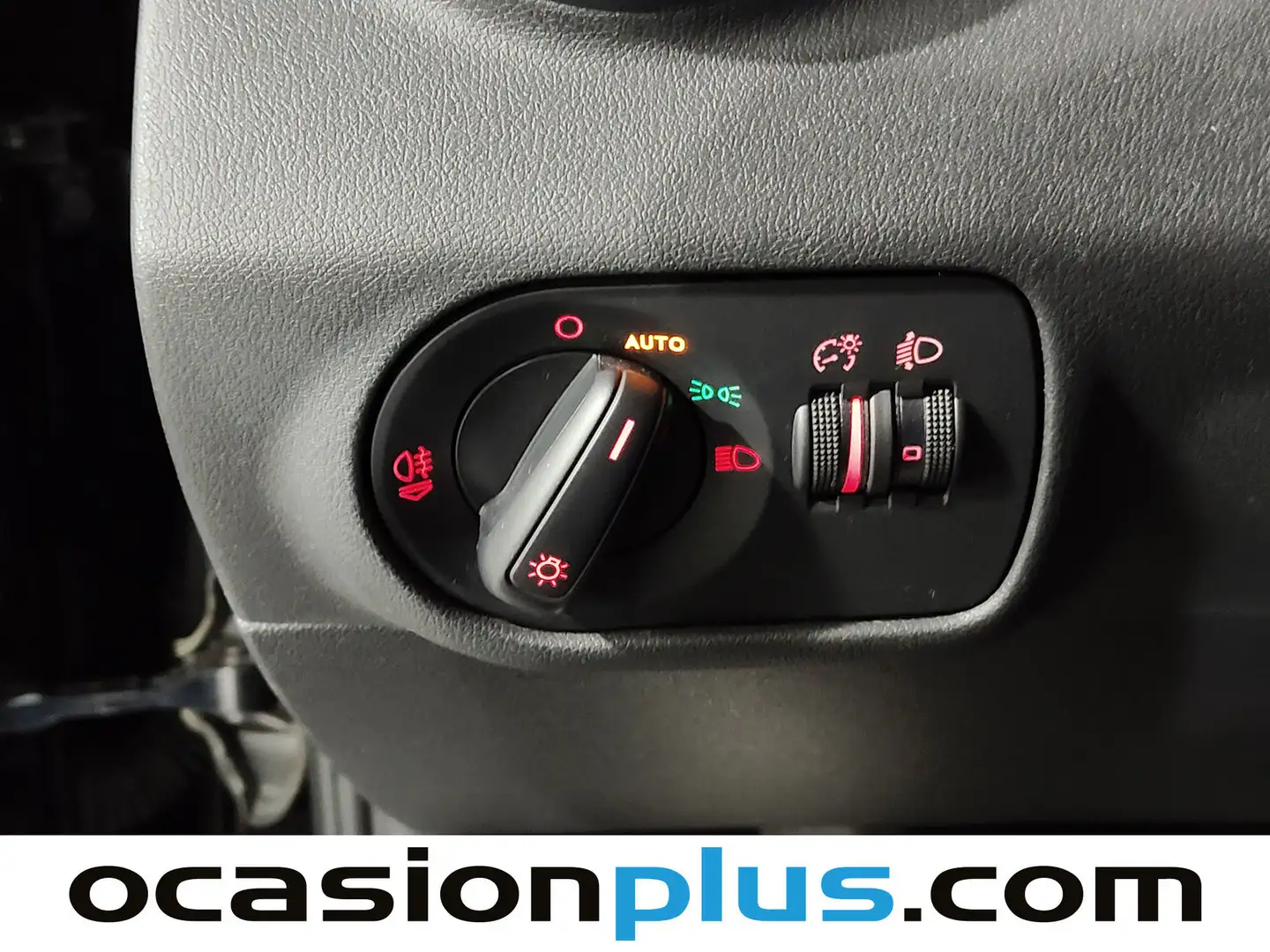 Foto Audi A1 Audi A1 Sportback Attraction 1.4 TDI (90 CV)