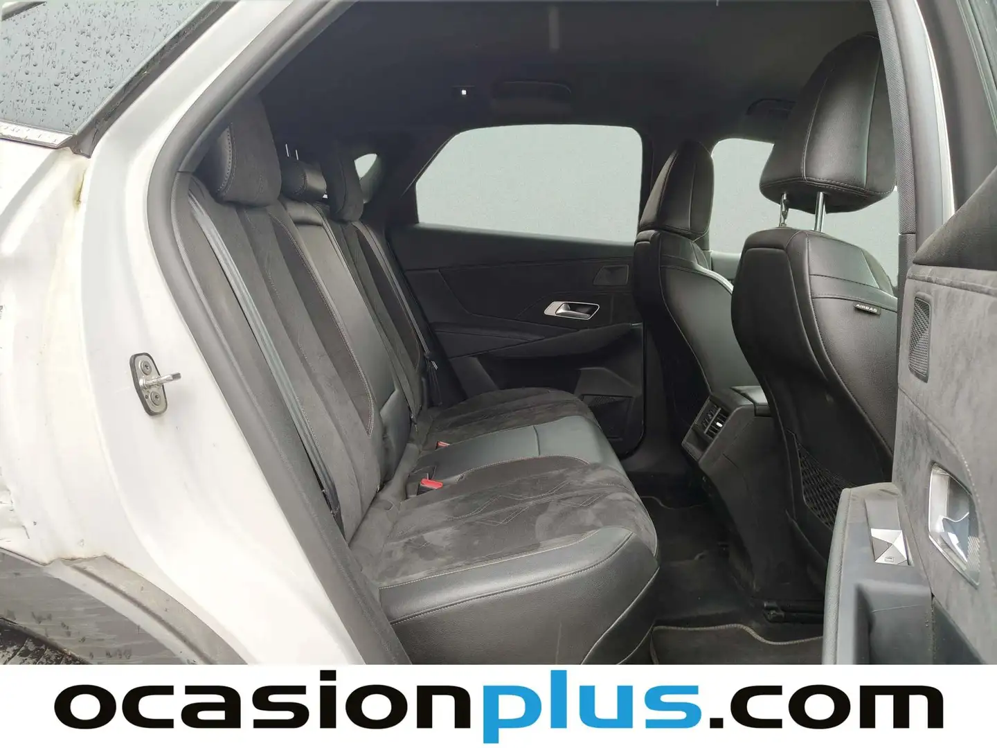 Foto DS DS 7 Crossback DS DS7 Crossback E-Tense 300 Performance Line+ 4WD Auto (300 CV)