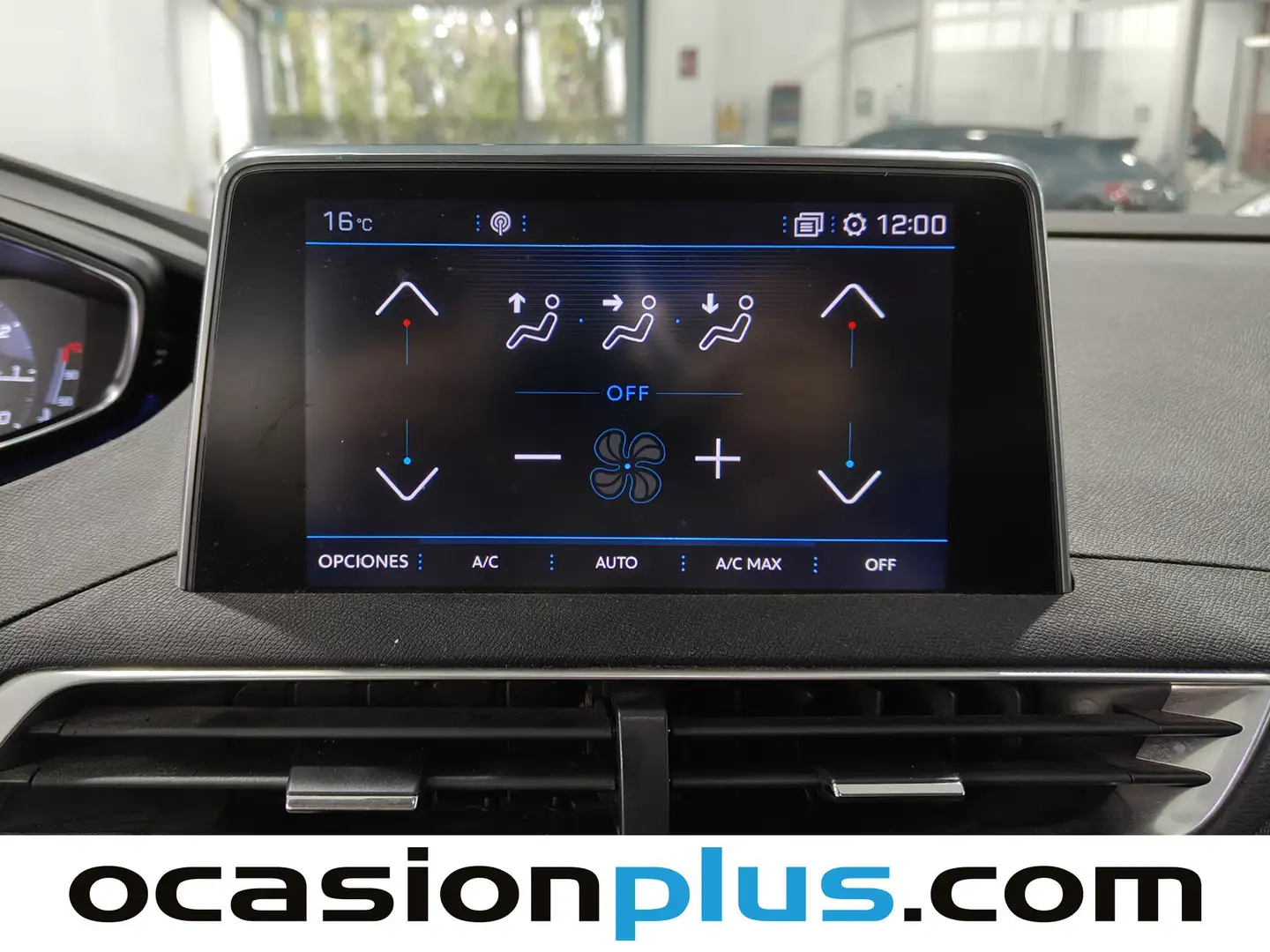 Foto Peugeot 3008 Peugeot 3008 PureTech 130 Allure EAT8 (130 CV)