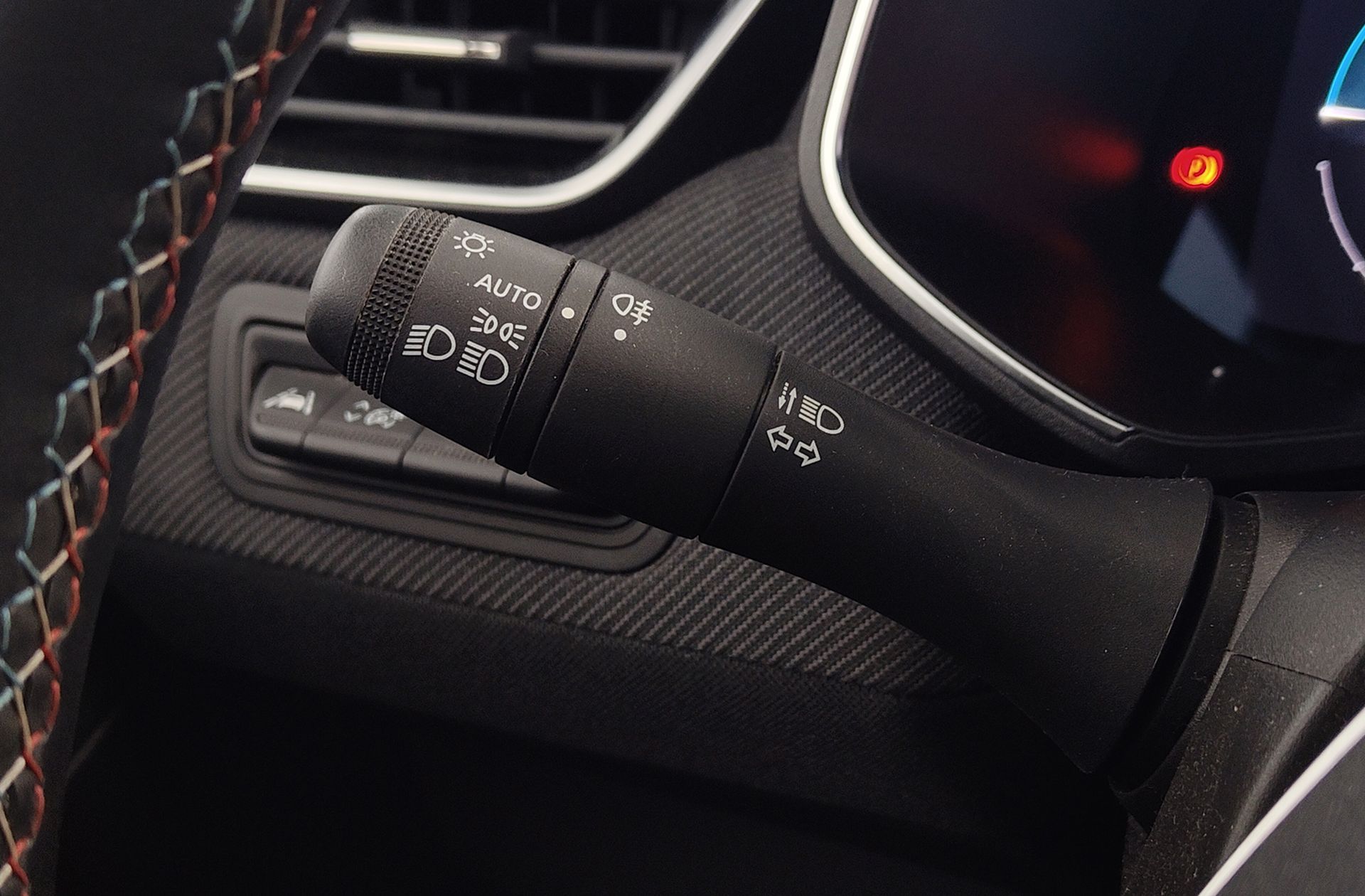 Renault Clio Esprit Alpine E-Tech - foto 27