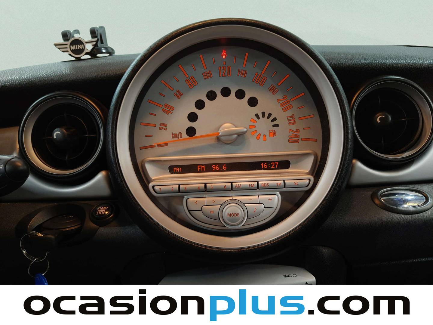 Equipamiento del Mini MINI Mini MINI Cooper One (95 CV)