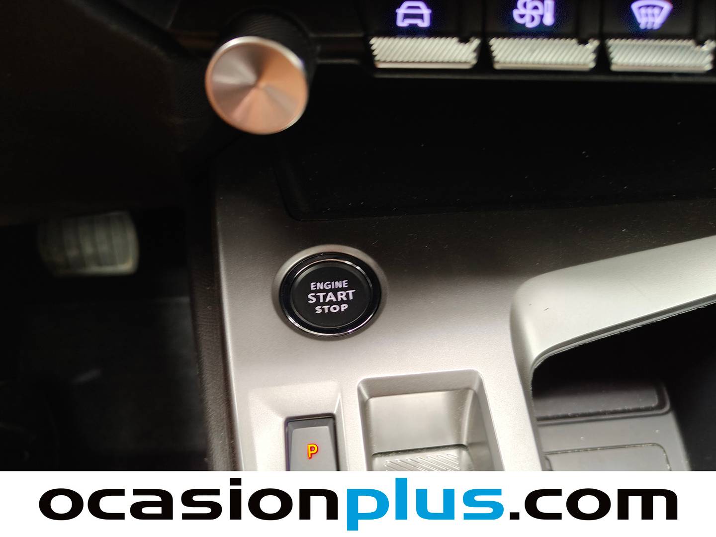 Peugeot 408 Peugeot 408 Allure Hybrid 145 eDCS6 (145 CV) seminuevo