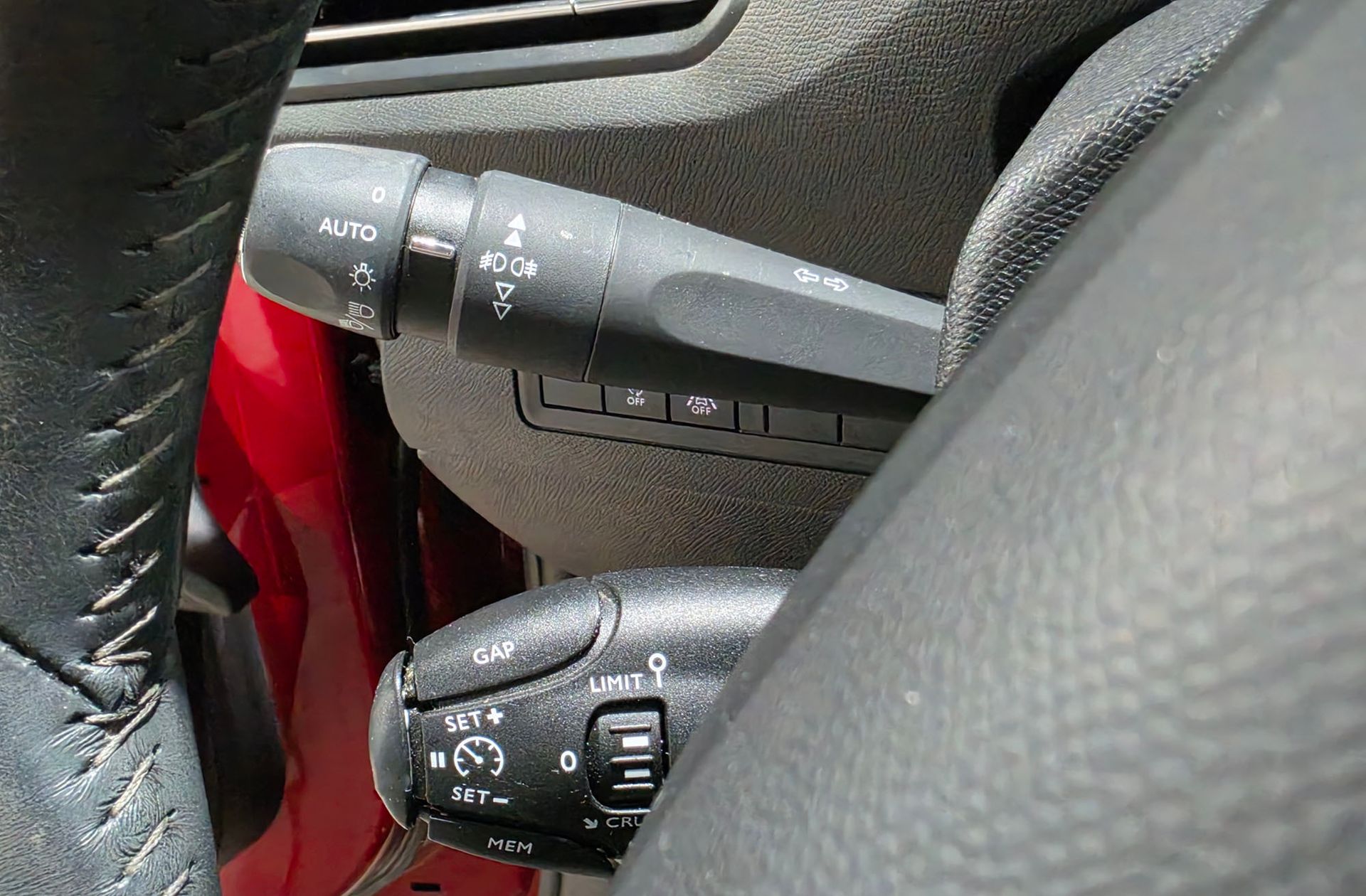 Peugeot 308 PureTech 130 Allure Pack - foto 24
