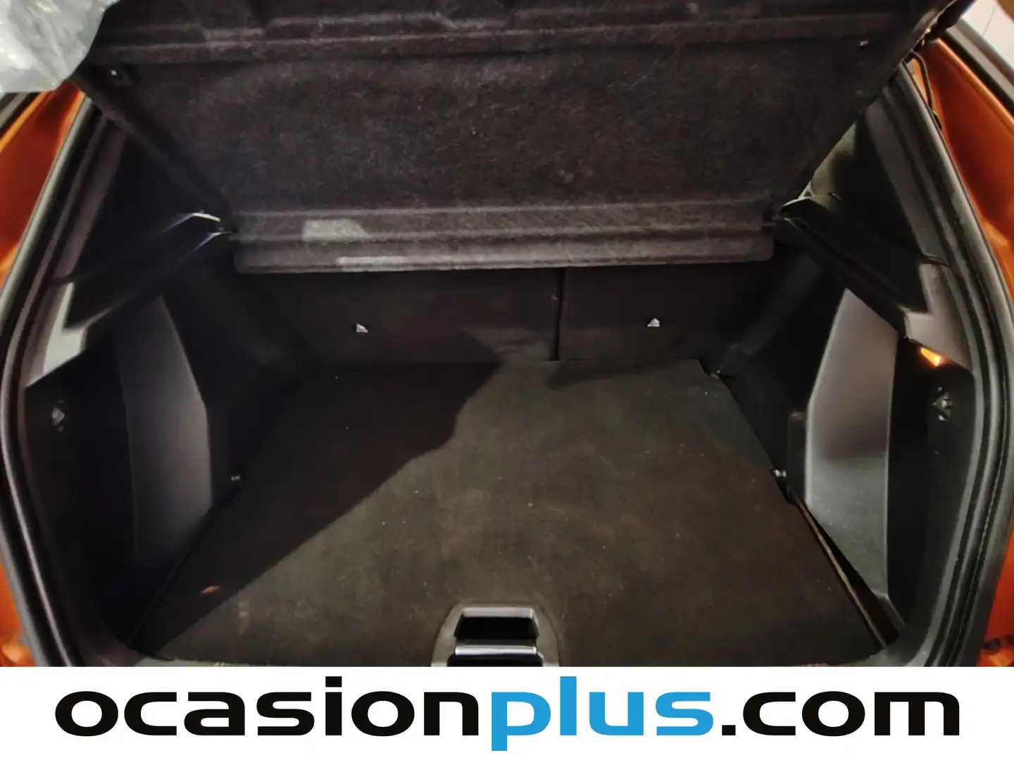 Foto Peugeot 2008 Peugeot 2008 PureTech 130 S&S Allure Pack (130 CV)