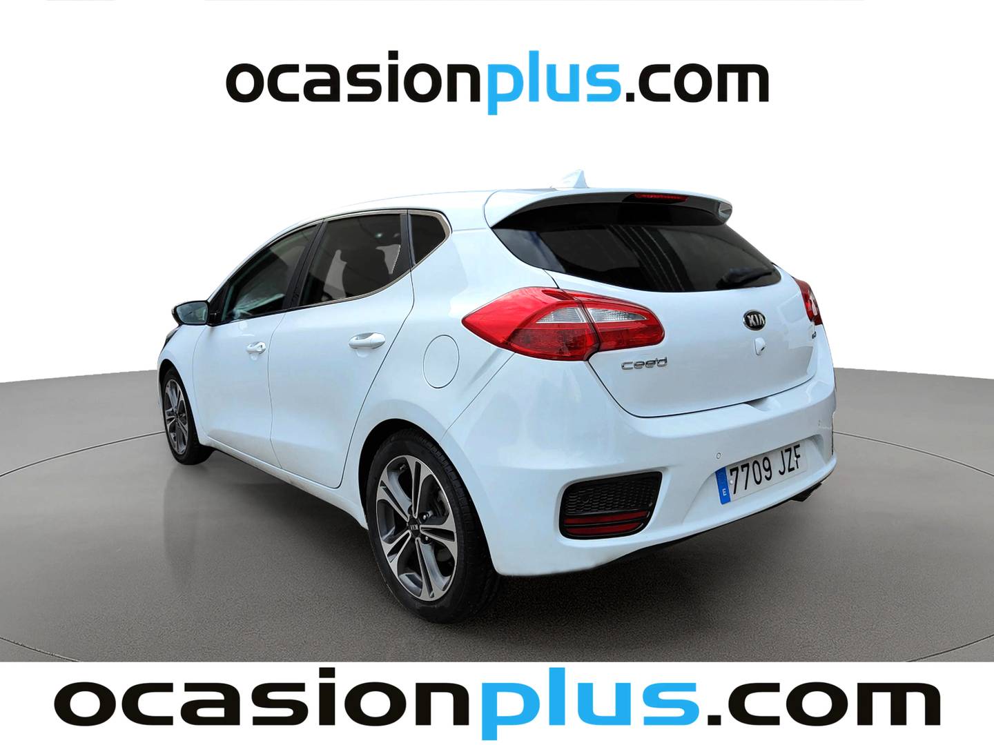 Foto trasera KIA Ceed Kia Ceed 1.6 CRDi VGT Tech (136 CV) izquierda