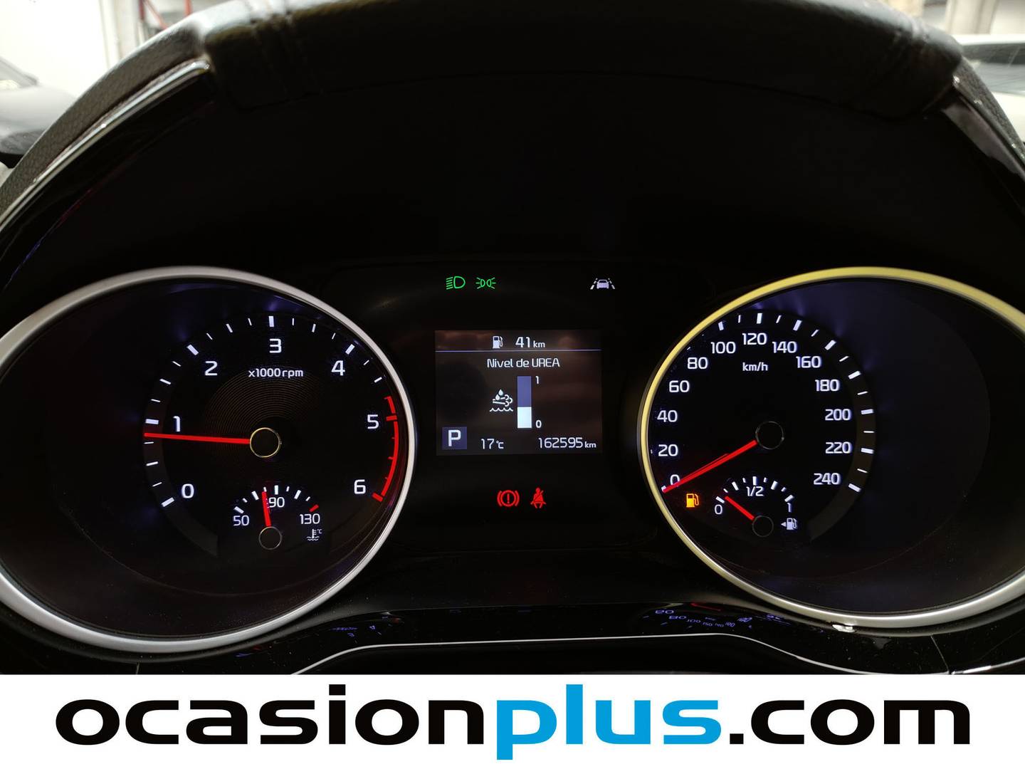 Foto KIA Ceed Kia Ceed 1.6 CRDi Tech DCT (136 CV)