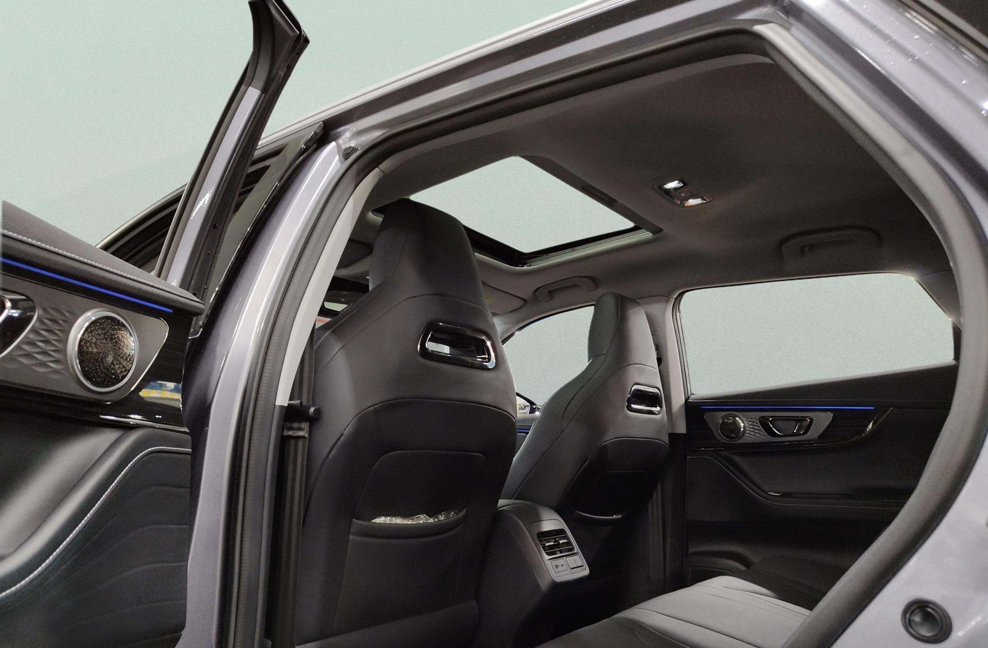 Omoda 5 1.6 T-GDi Premium - foto 7