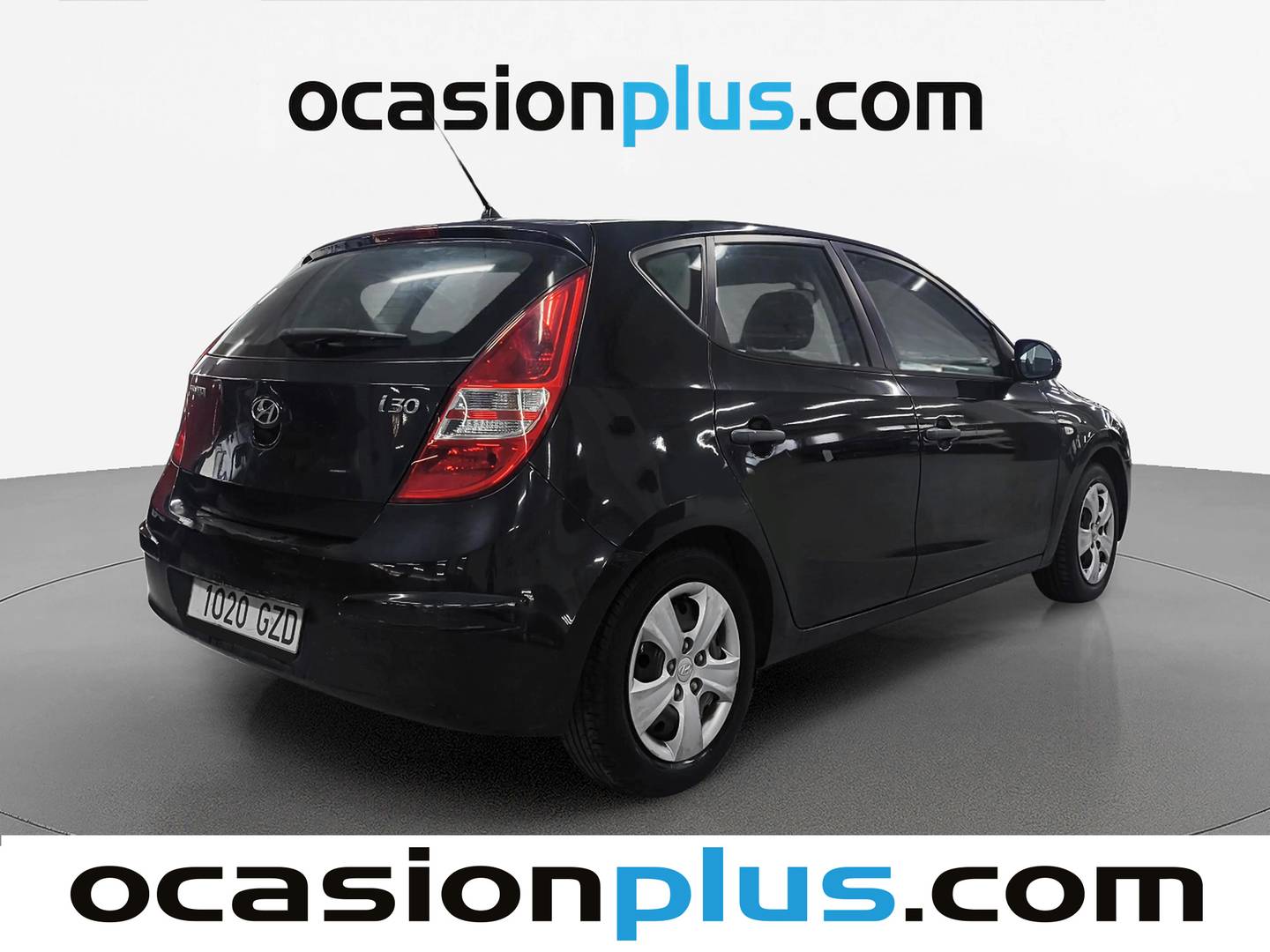 Foto trasera Hyundai i30 Hyundai i30 1.4 CVVT Classic GL (109 CV) derecha