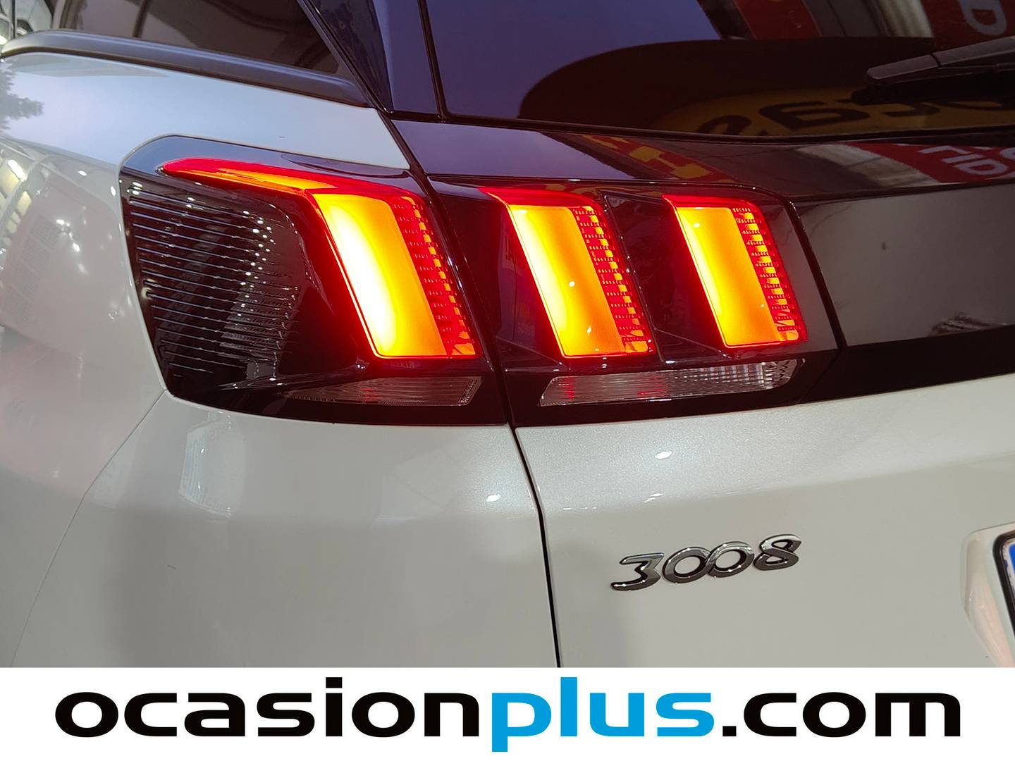 Peugeot 3008 Peugeot 3008 PureTech 130 Allure EAT8 (130 CV) automático