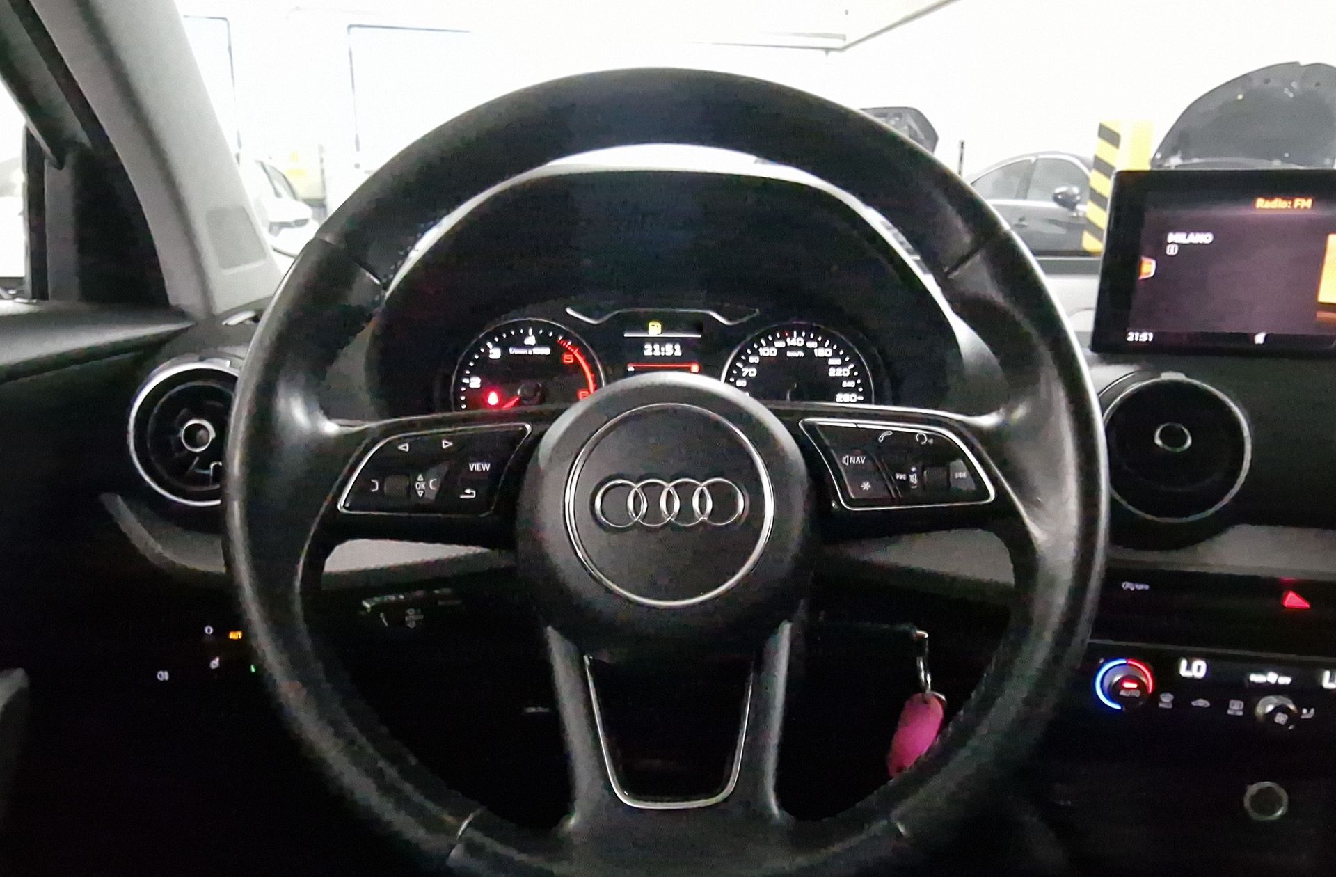 Audi Q2 30 TDI - foto 22
