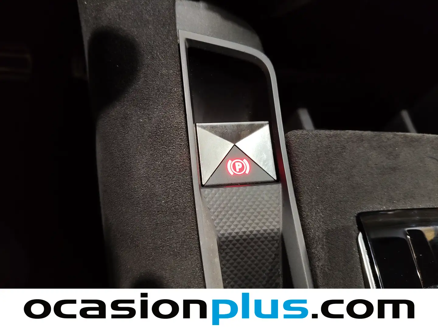 Foto DS DS 7 Crossback DS DS7 Crossback BlueHDi 130 DE Performance Line AT (130 CV)