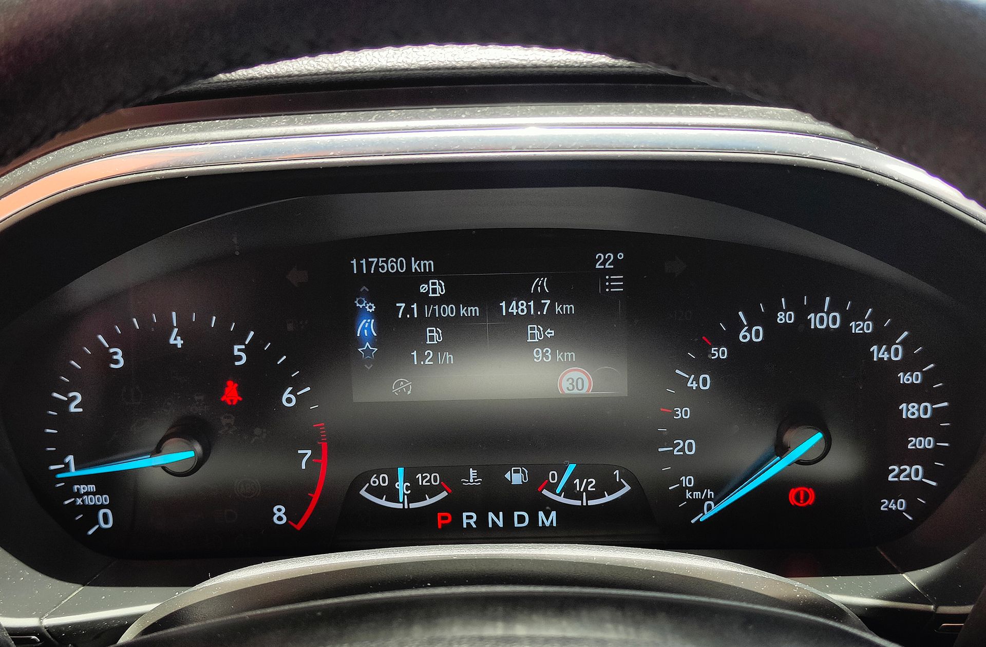 Ford Focus 1.0 EcoBoost Active - foto 23