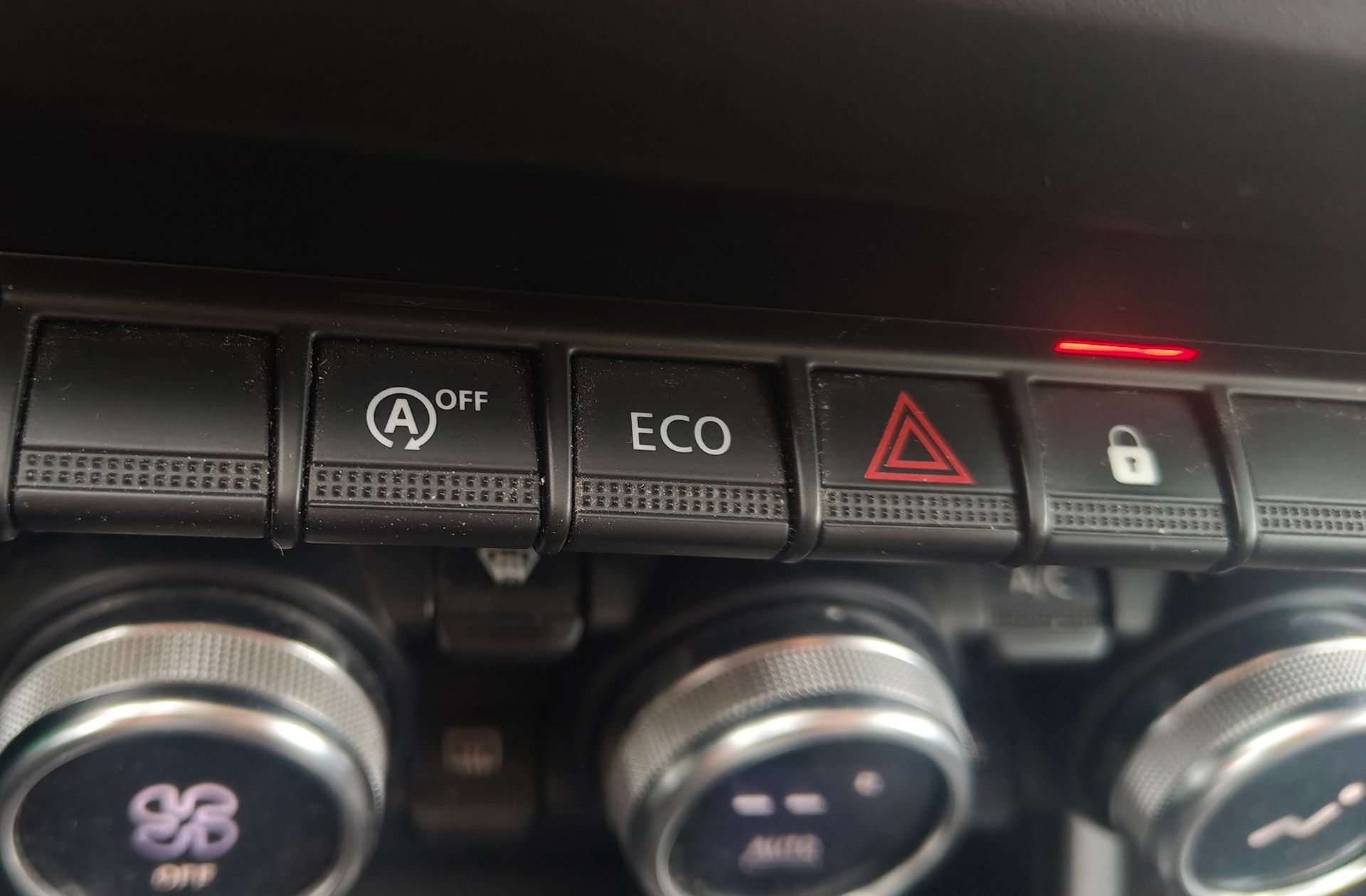 Dacia Duster Essential TCe 4x2 - foto 26