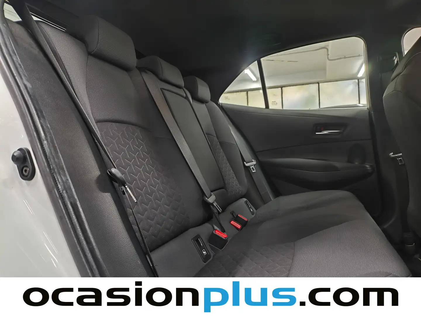 Foto Toyota Corolla Toyota Corolla 1.8 125 Híbrido Active Tech E-CVT (122 CV)