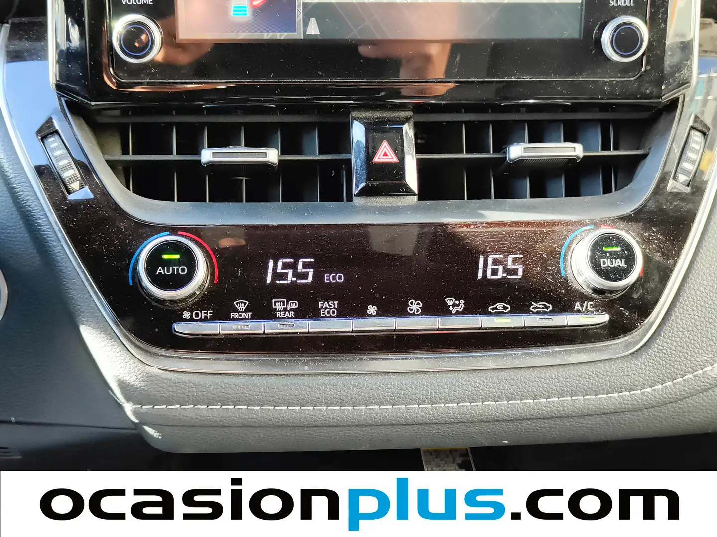 Foto Toyota Corolla Toyota Corolla 180H FEEL! E-CVT (180 CV)