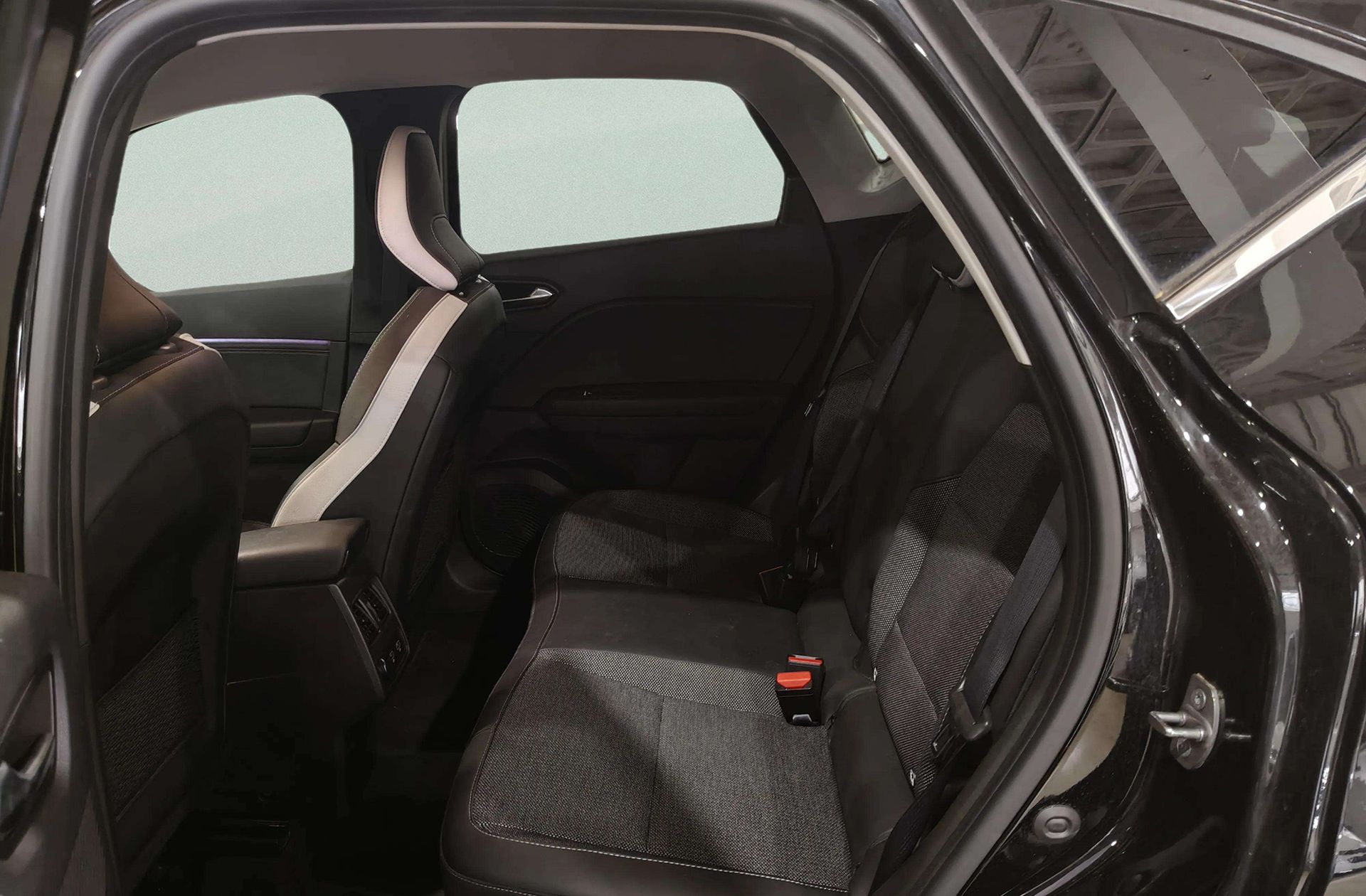 Mitsubishi ASX 130T MHEV Kaiteki DCT - foto 13