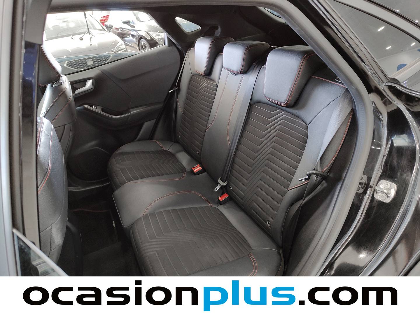 Foto asientos traseros Ford Puma Ford Puma 1.0 EcoBoost MHEV ST-Line X (125 CV)