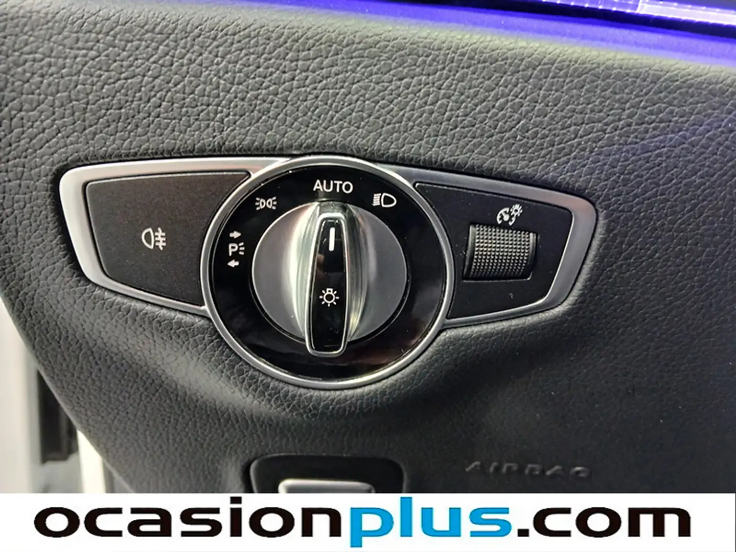 Encendido automático de faros