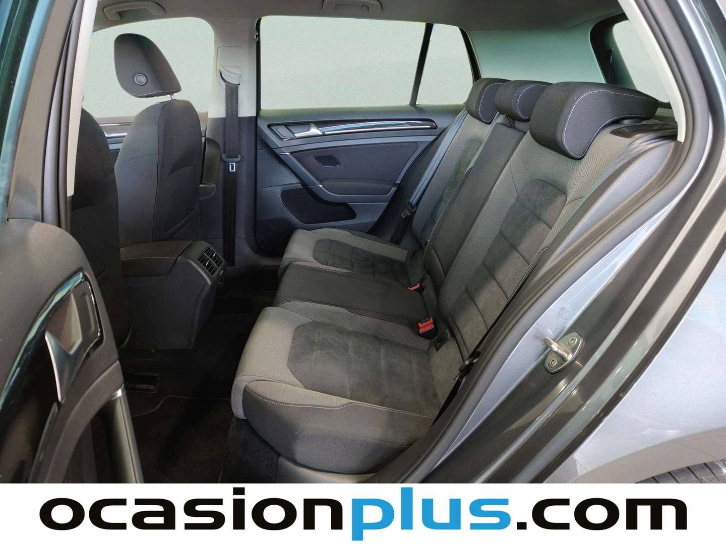 Foto Volkswagen Golf Volkswagen Golf Sport 2.0 TDI (150 CV) DSG Pack R-Line