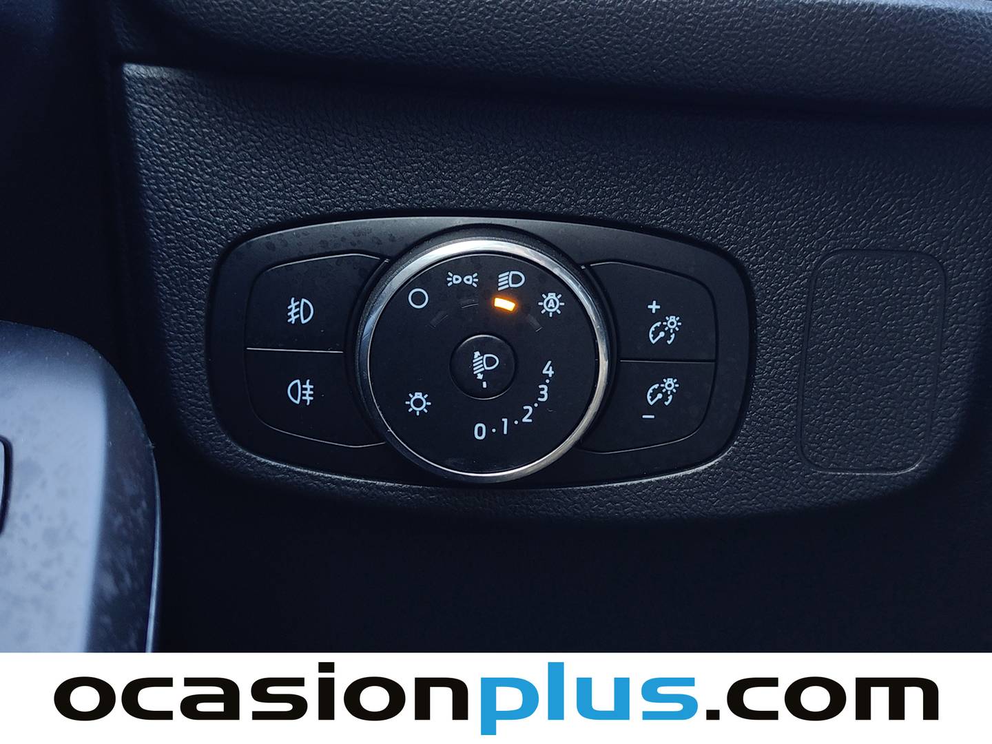 Acabados Ford Focus Ford Focus 1.5 Ecoblue Trend+ Auto (120 CV)