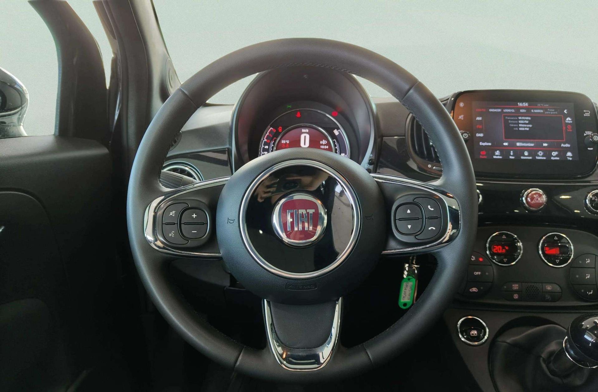 Fiat 500 1.0 Hybrid Club - foto 19