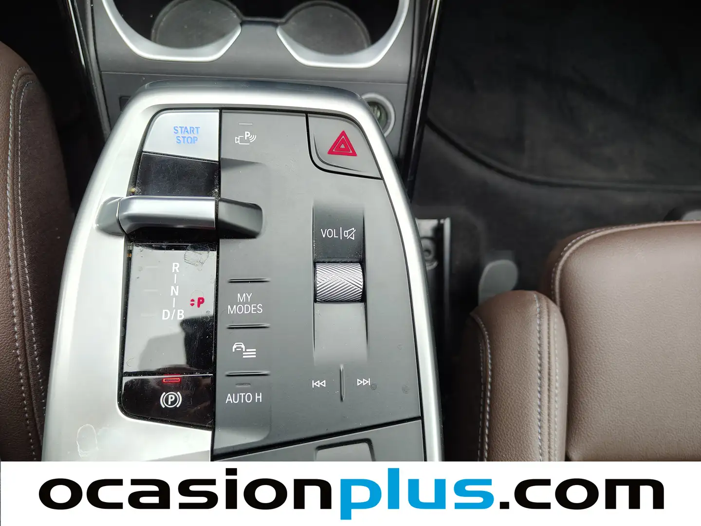 Foto BMW iX1 BMW iX1 xDrive30 (313 CV)