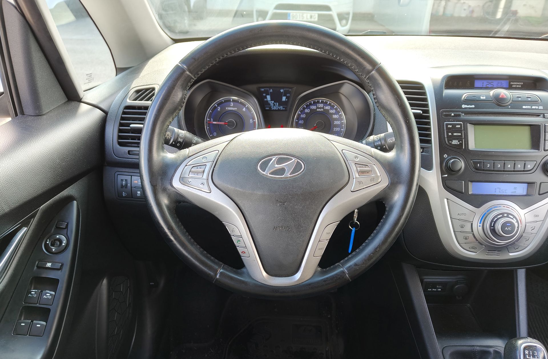 Hyundai ix20 1.6 CRDi Bluedrive Tecno - foto 19
