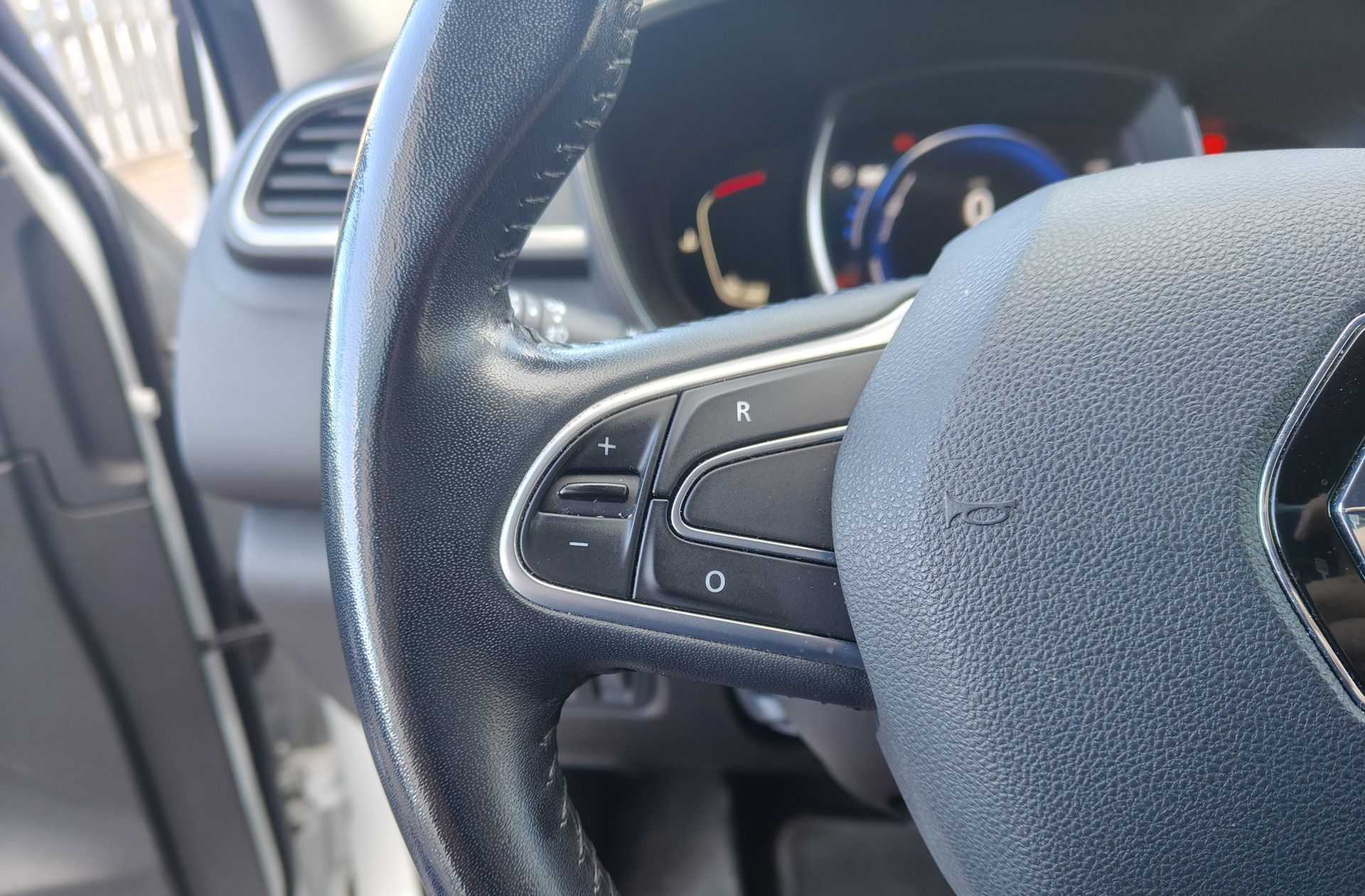 Renault Kadjar Zen Energy dCi X-Tronic - foto 25