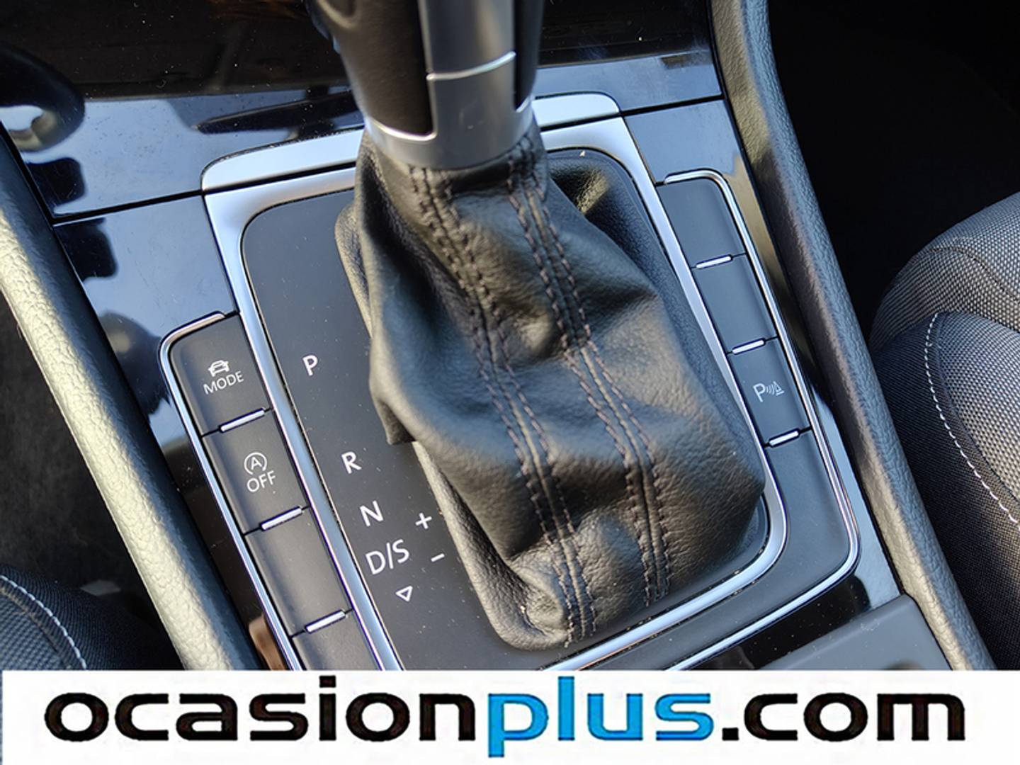 Foto Volkswagen Golf Volkswagen Golf Sport 1.4 TSI BMT ACT Tech (150 CV) DSG