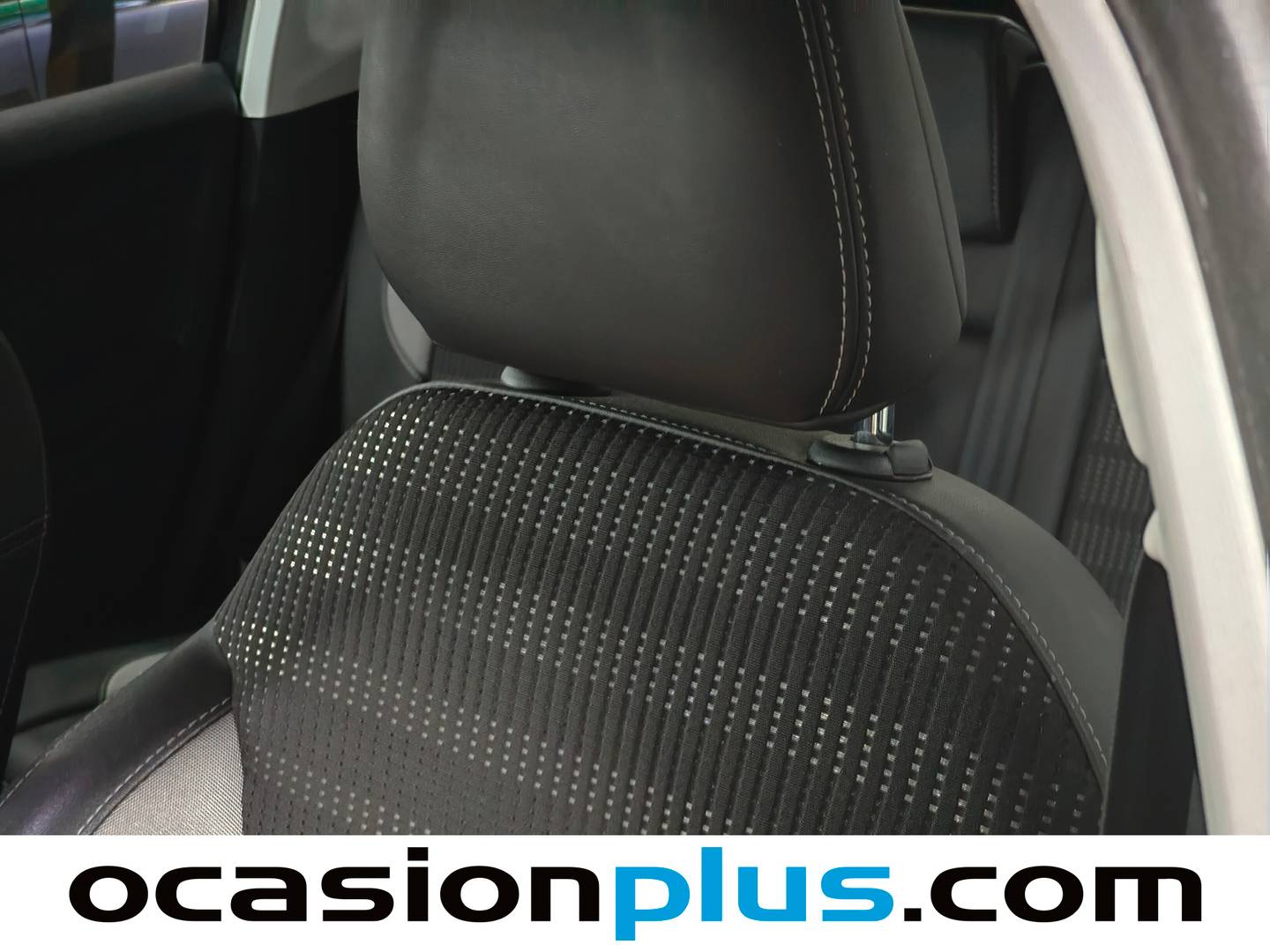 Extras del Peugeot 2008 Peugeot 2008 PureTech 110 S&S Allure EAT6 (110 CV)