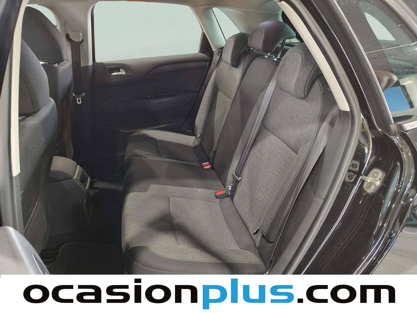 Foto asientos traseros Citroën C4 Citroën C4 BlueHDi 100 Feel Edition (99 CV)