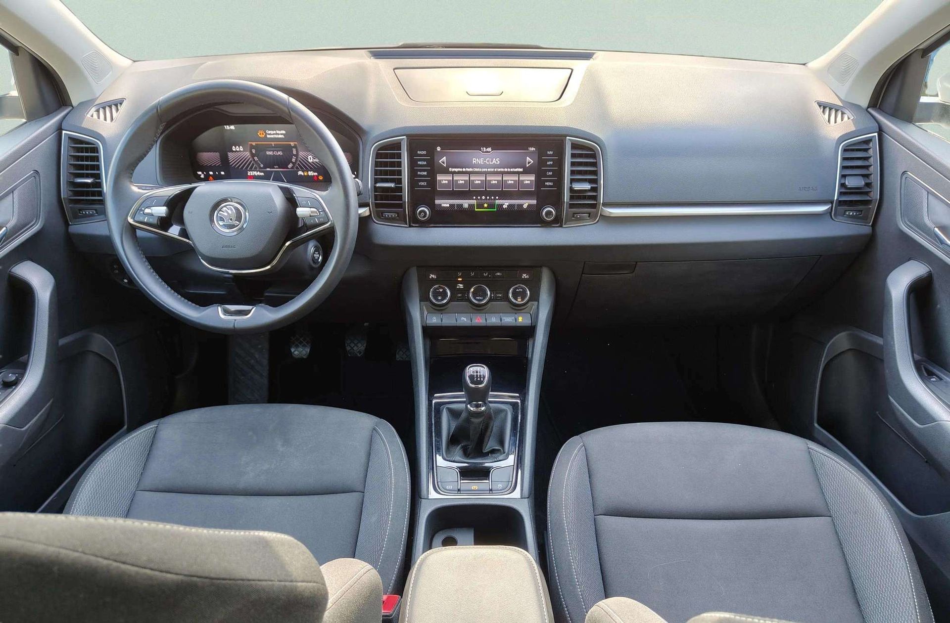 Škoda Karoq 2.0 TDI Selection - foto 6