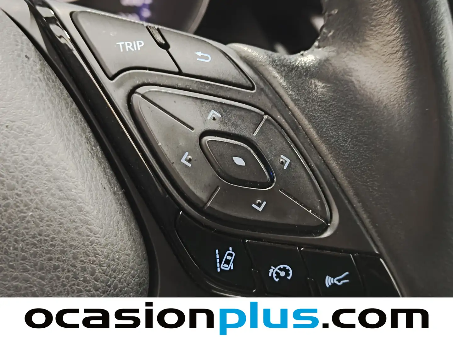 Foto Toyota C-HR Toyota C-HR 1.8 125H Advance (122 CV)