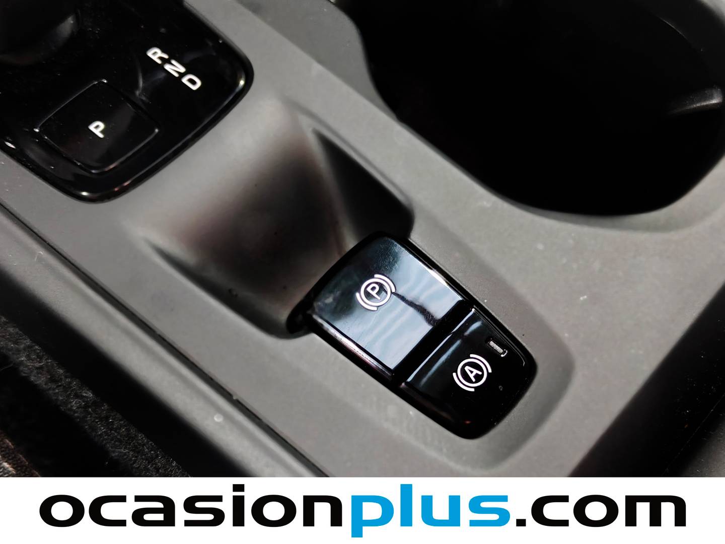 Volvo XC40 Volvo XC40 B3 Gasolina Mild hybrid Core Auto (163 CV) km 0