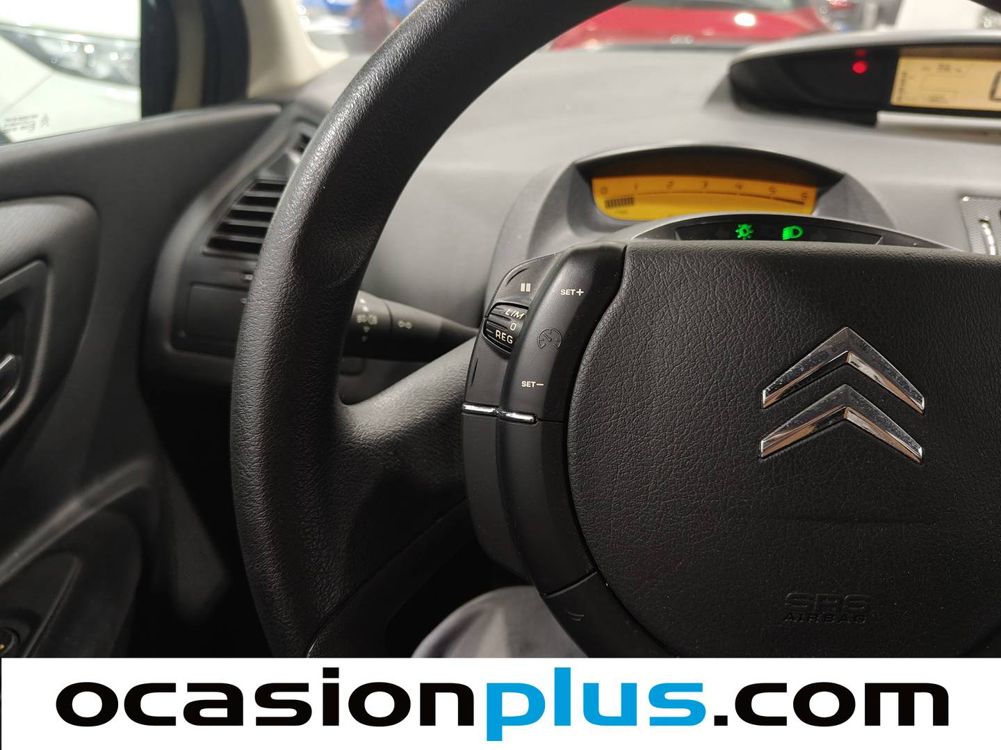 Equipamiento del Citroën C4 Citroen C4 1.6 HDI Collection (92 CV)