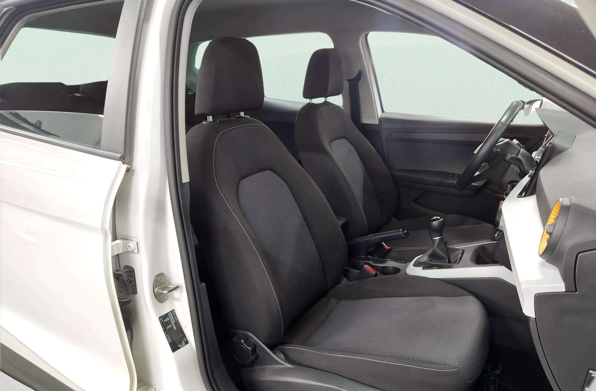 SEAT Arona 1.0 TSI Style XL - foto 17
