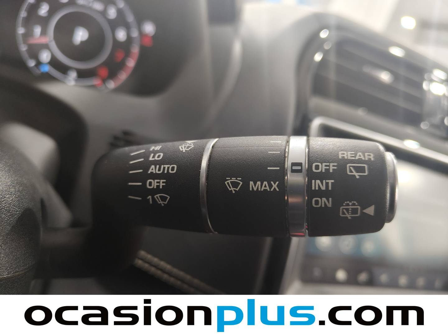 Foto Jaguar F-Pace Jaguar F-PACE 2.0T i4 R-Sport AWD Auto (250 CV)