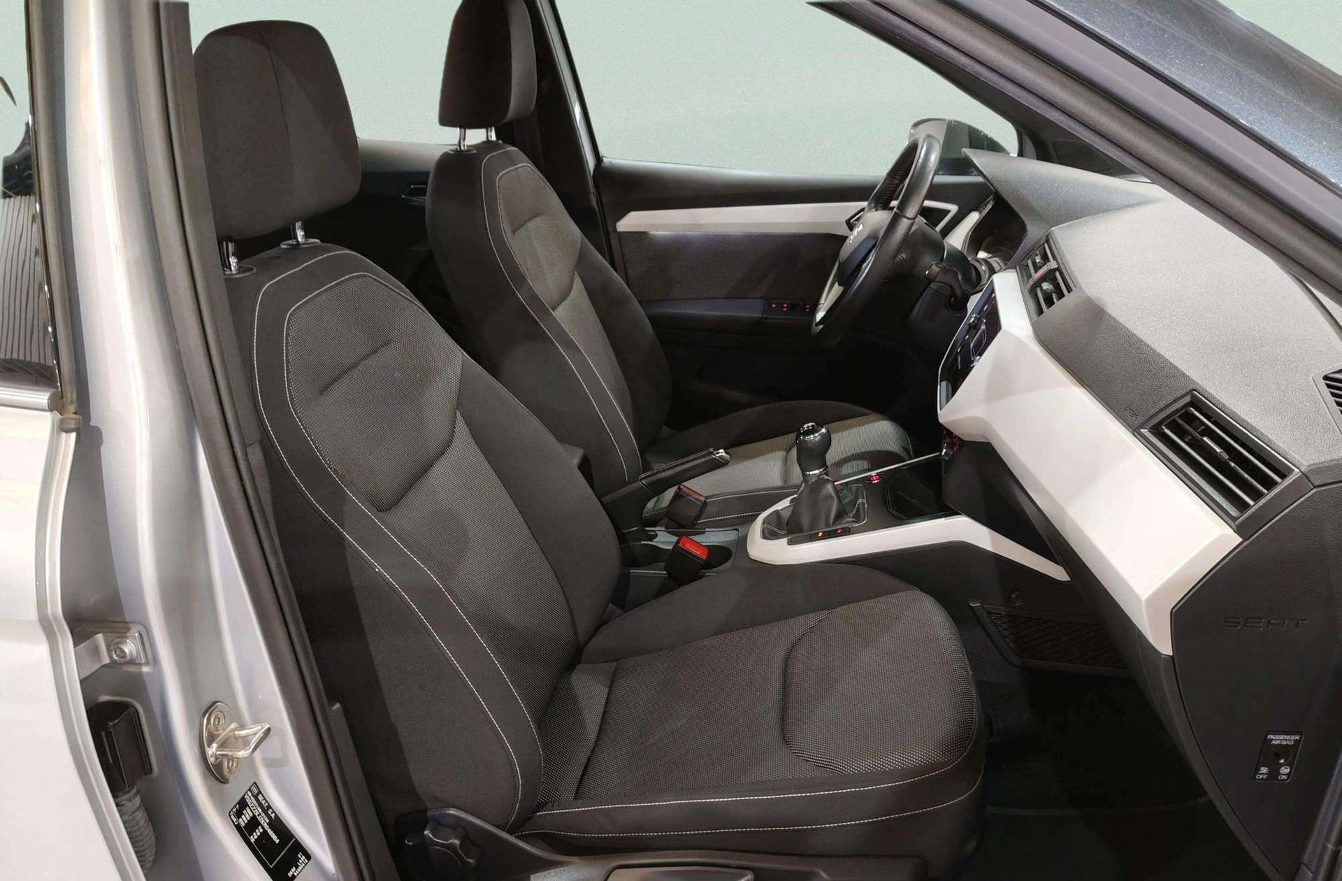 SEAT Arona 1.0 TSI Xcellence - foto 20