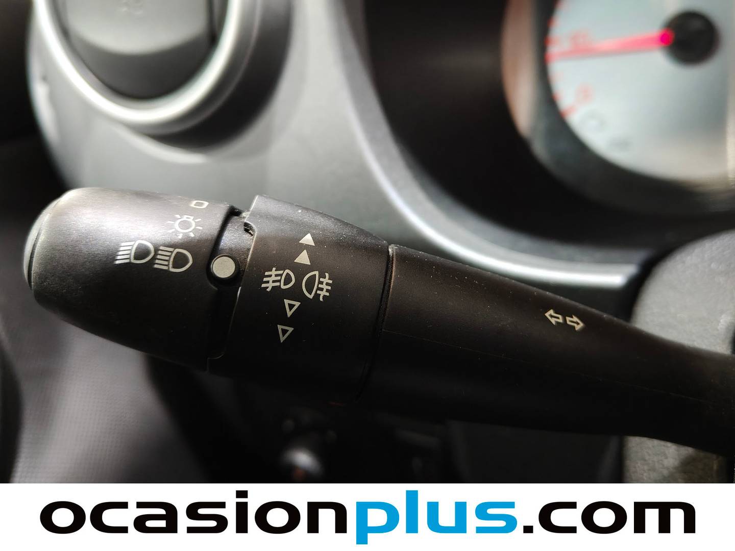 Foto Peugeot Partner Peugeot Partner Tepee BlueHDi 100 Active (100 CV)