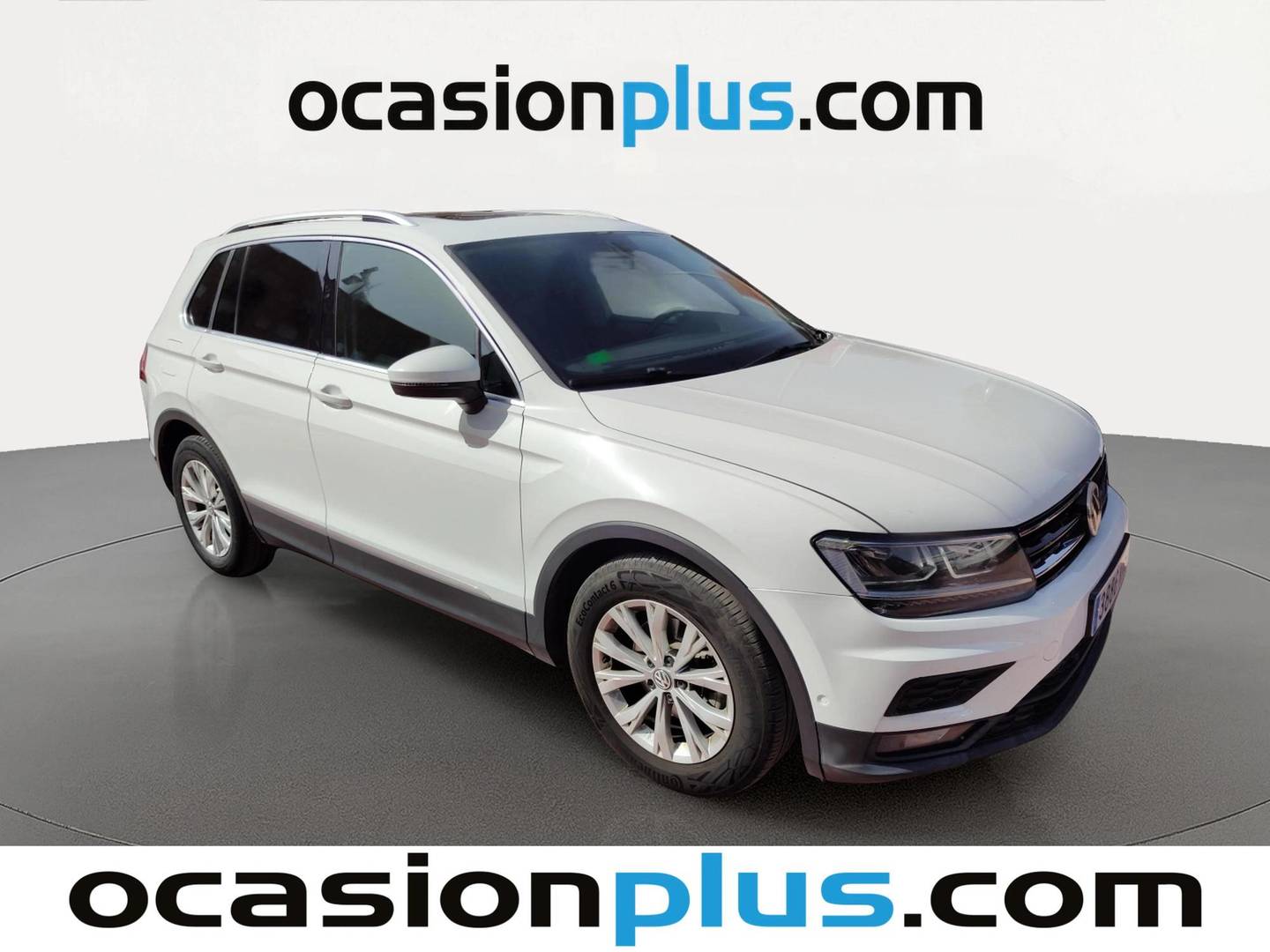 Foto delantera Volkswagen Tiguan Volkswagen Tiguan Tech&Go 1.4 TSI (125 CV) derecha