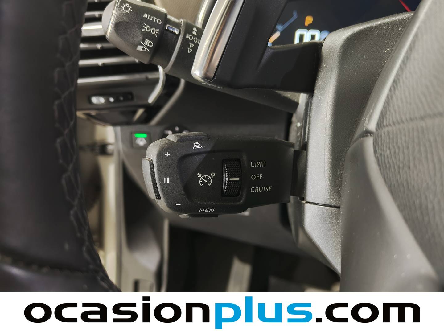 Foto DS DS 7 Crossback DS DS7 Crossback PureTech 180 Bastille+ AT (180 CV)