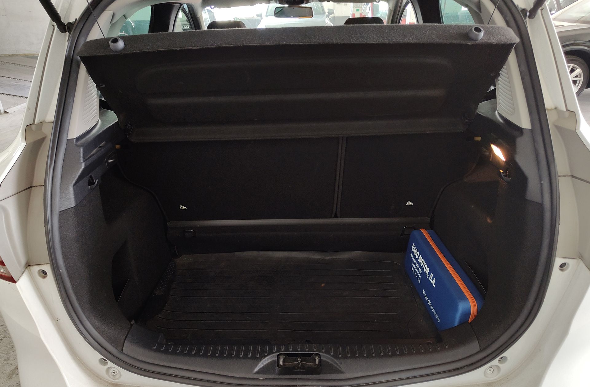 Ford B-Max 1.0 EcoBoost Titanium - foto 14