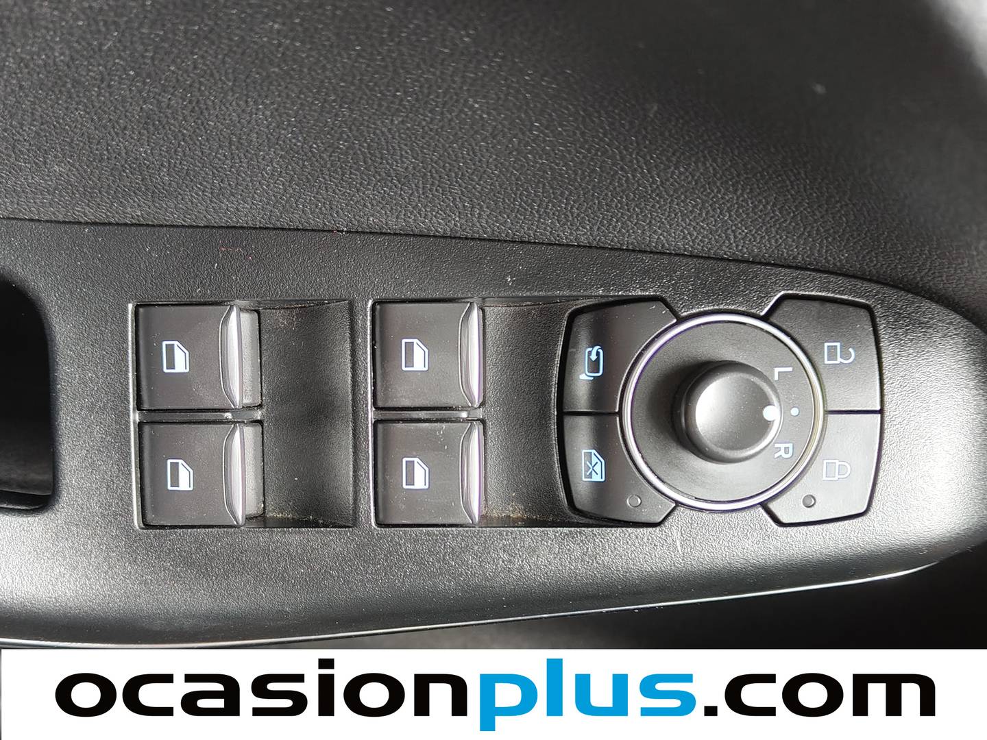 Foto Ford Puma Ford Puma 1.0 EcoBoost MHEV ST-Line Auto (125 CV)